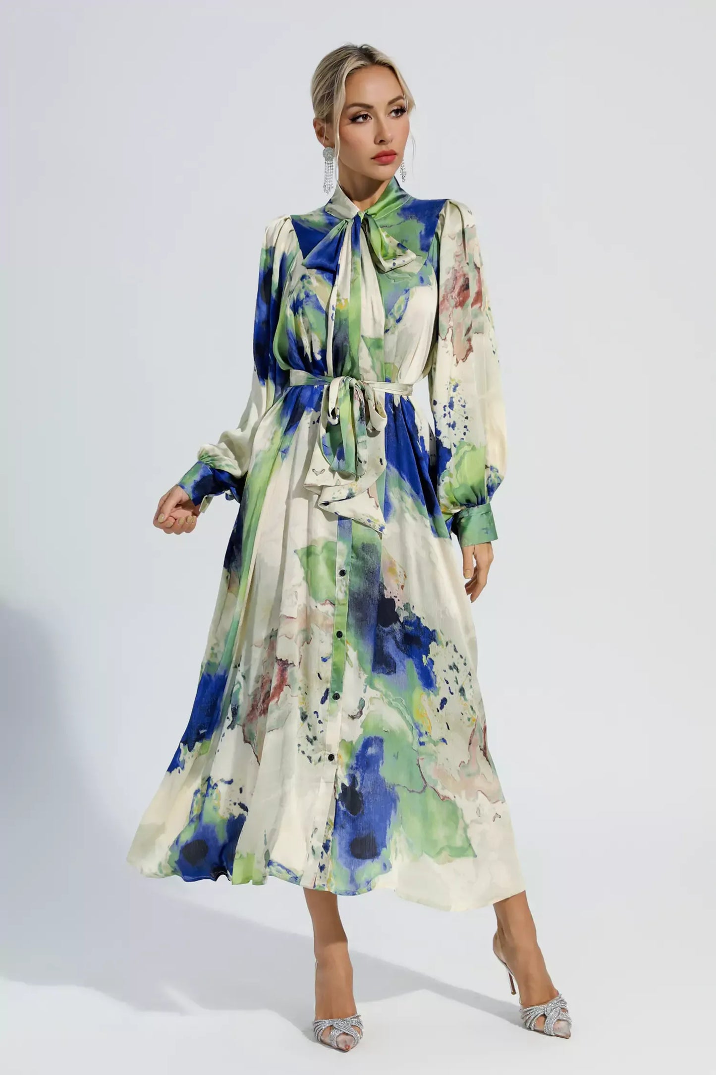 Anne Çiçekli Batik Uzun Kollu Maxi Elbise