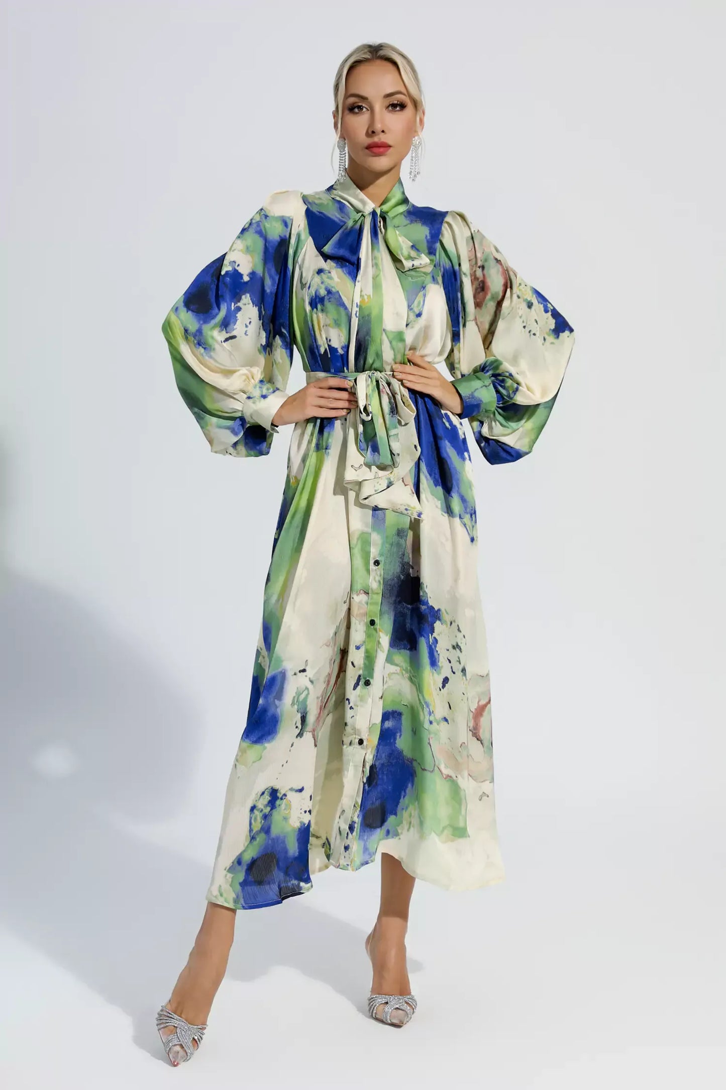 Anne Çiçekli Batik Uzun Kollu Maxi Elbise