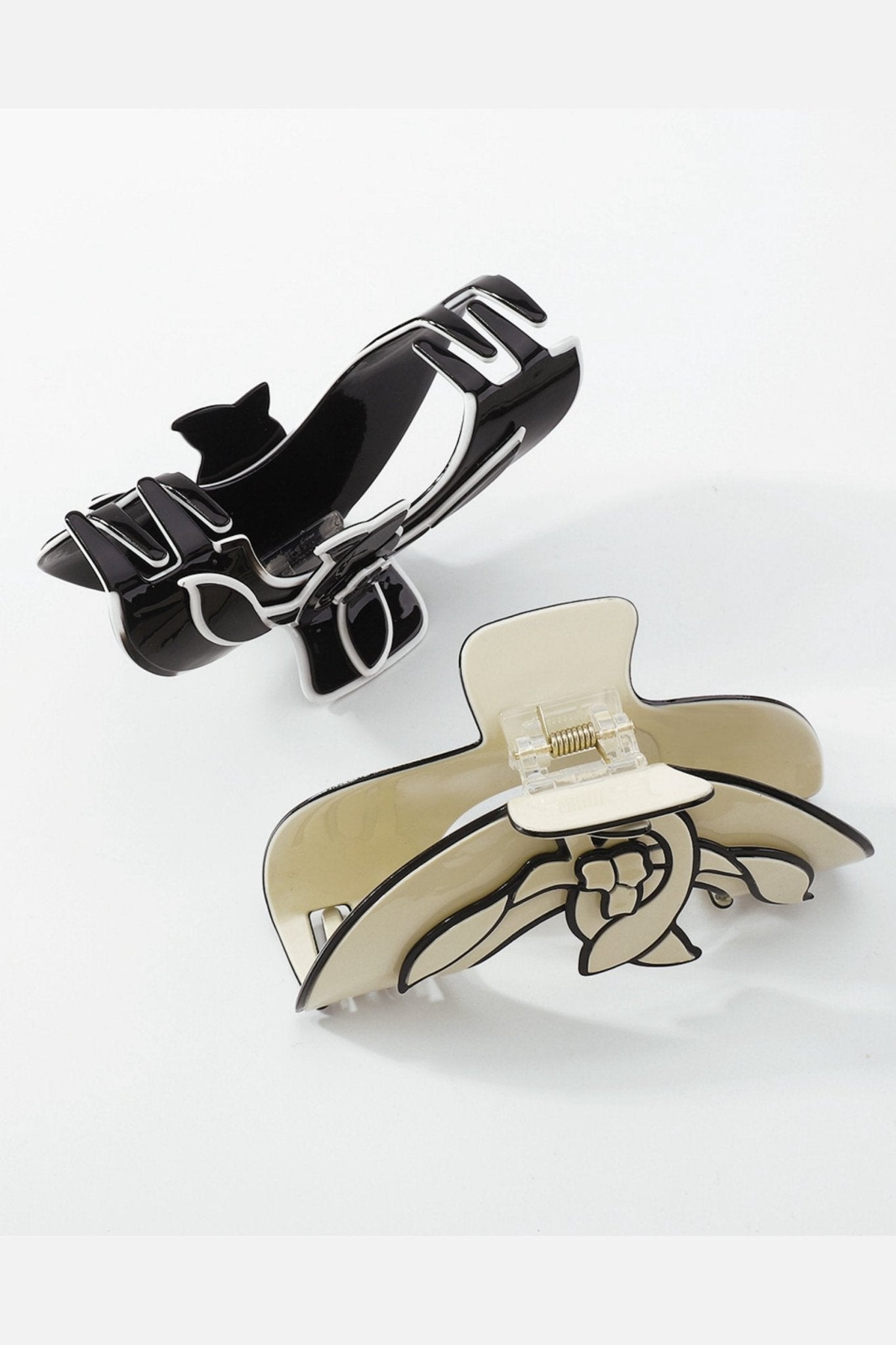 Manolya Çiçeği Kontrast Hat Sanatı Saç Pençe