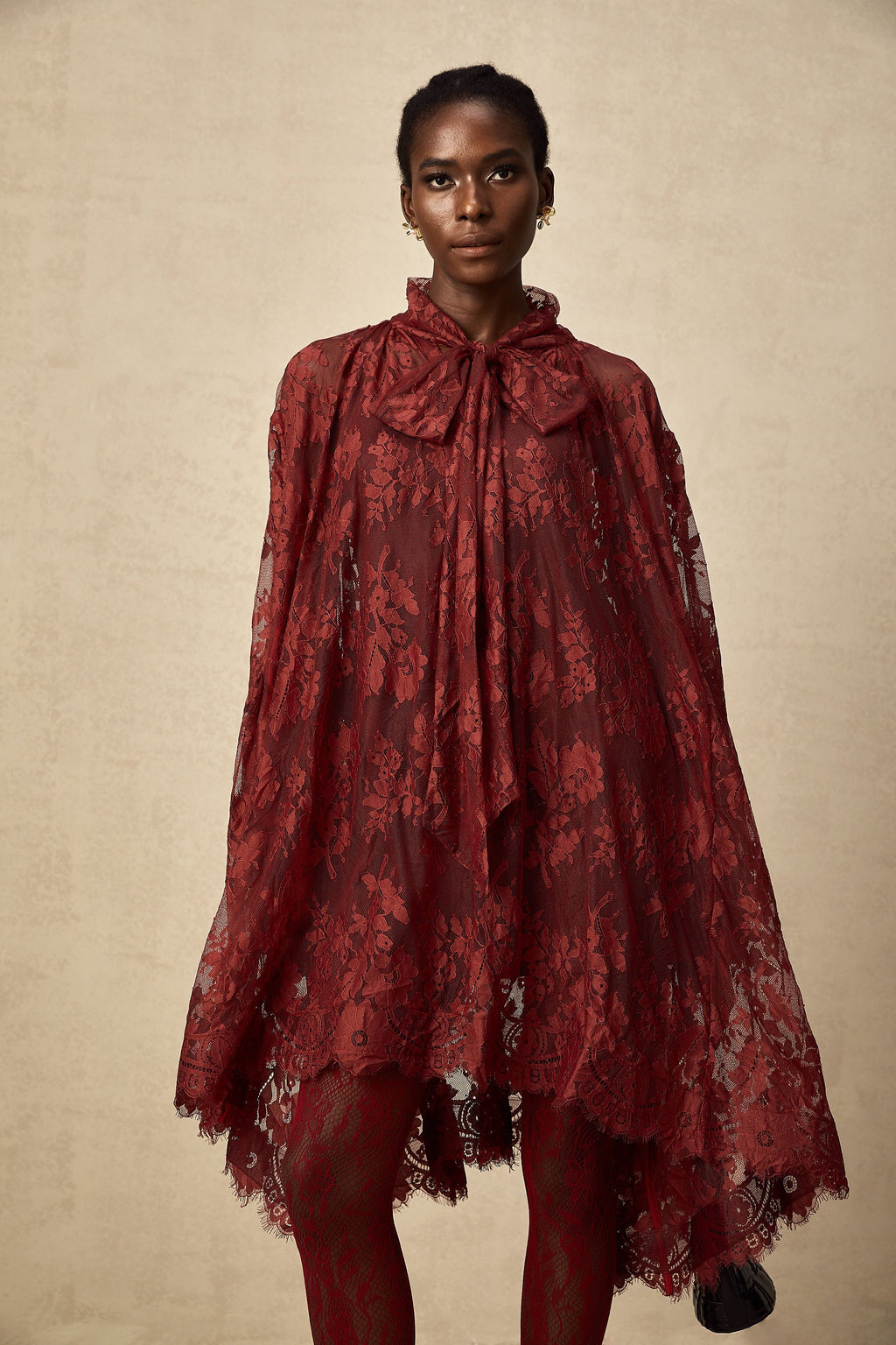 Coline Kırmızı Dantel Oversize Elbise