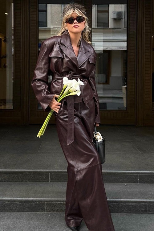 Amanda Sivri Yaka Ceket Deri Takım