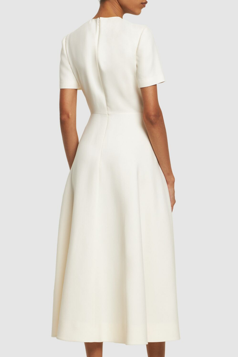 Ava Çiçek Aplikeli Kısa Kollu Midi Elbise