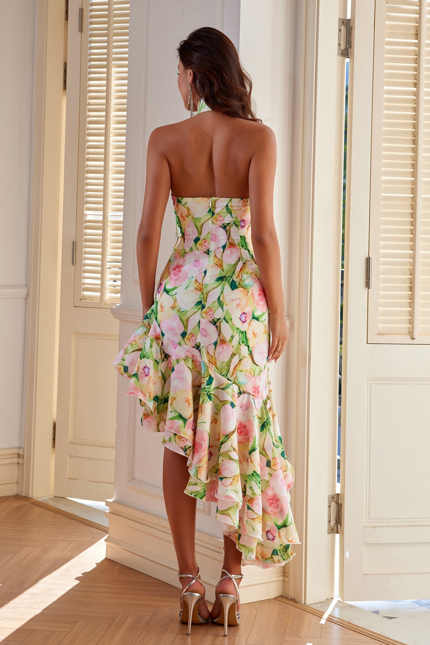 Jeanne Çiçekli Fırfırlı Boyundan Bağlamalı Mini Elbise