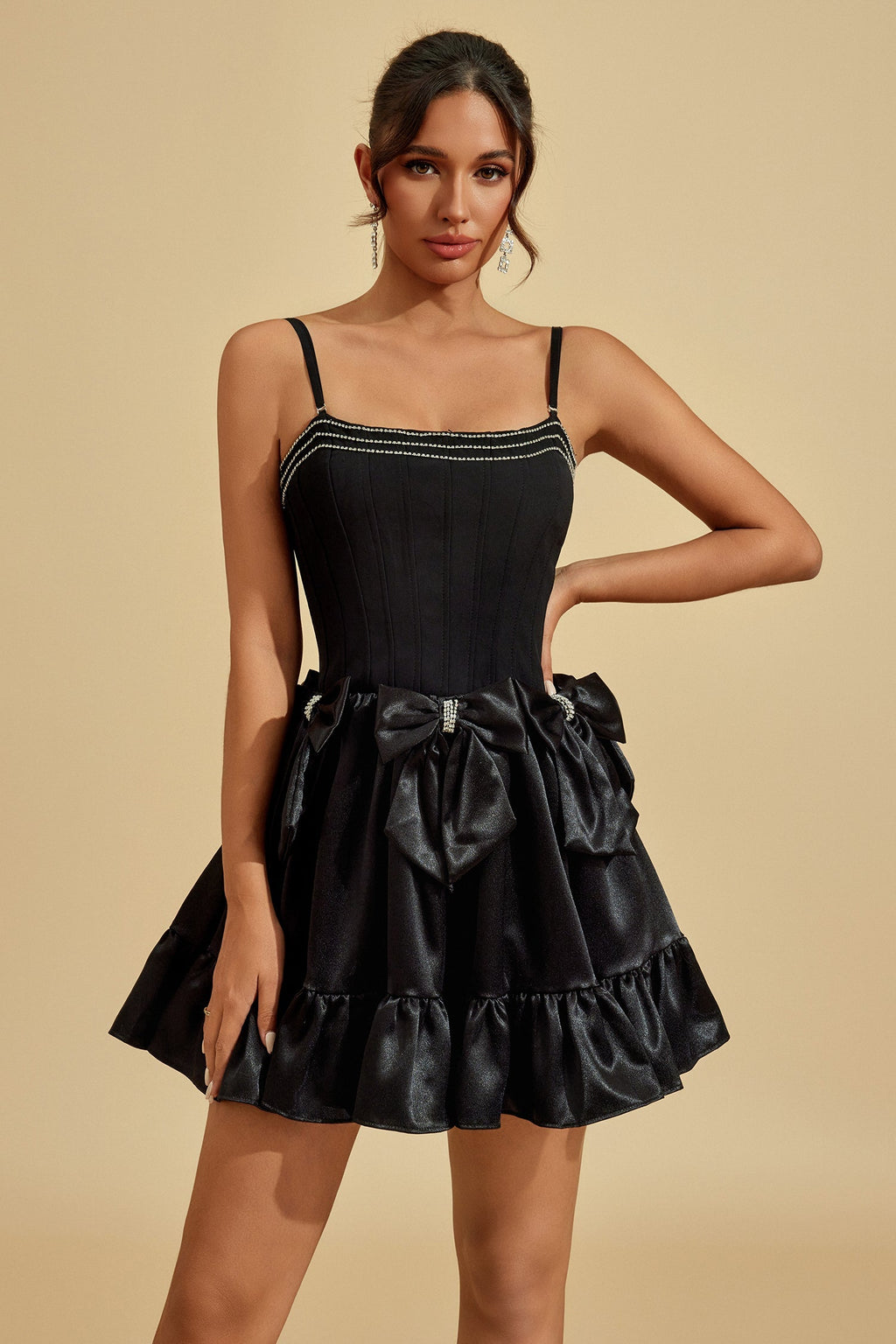 Regina Noir Fiyonklu Mini Elbise