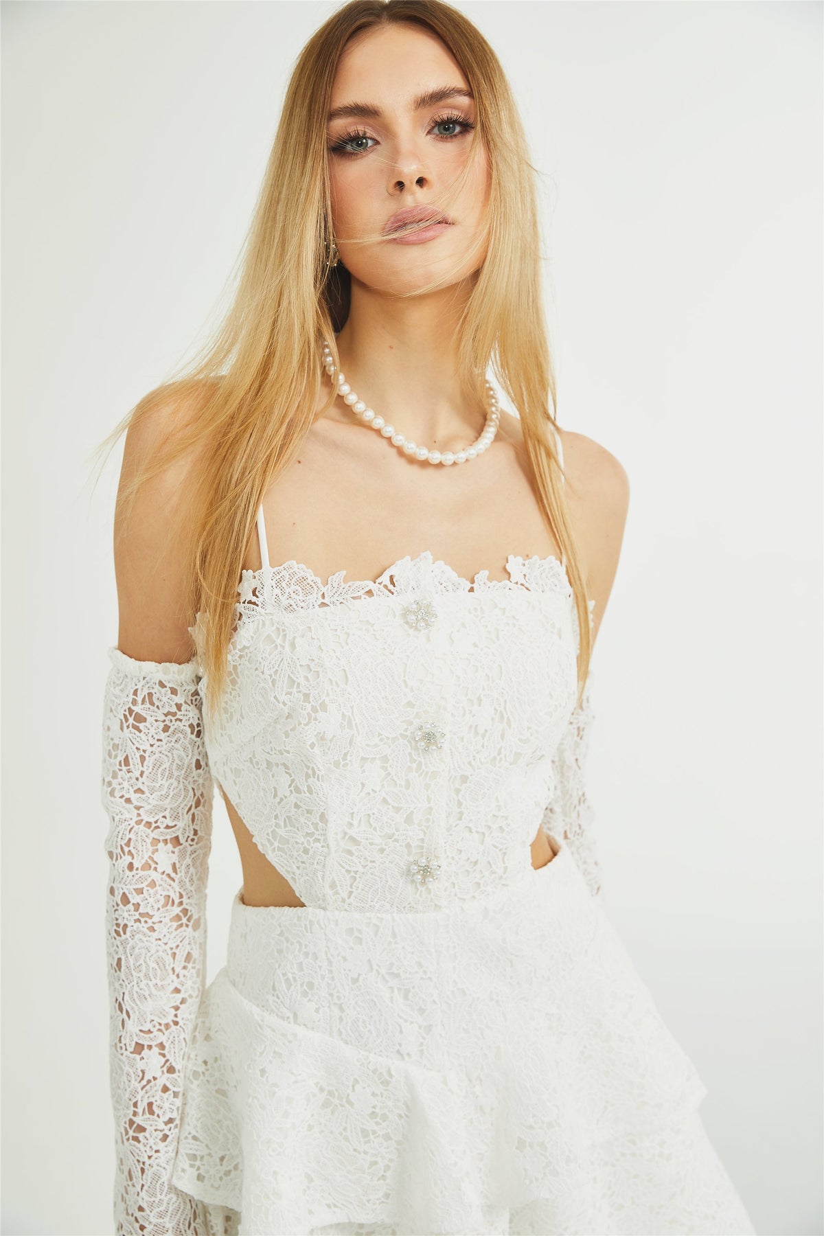 Cyrielle dantel mini elbise