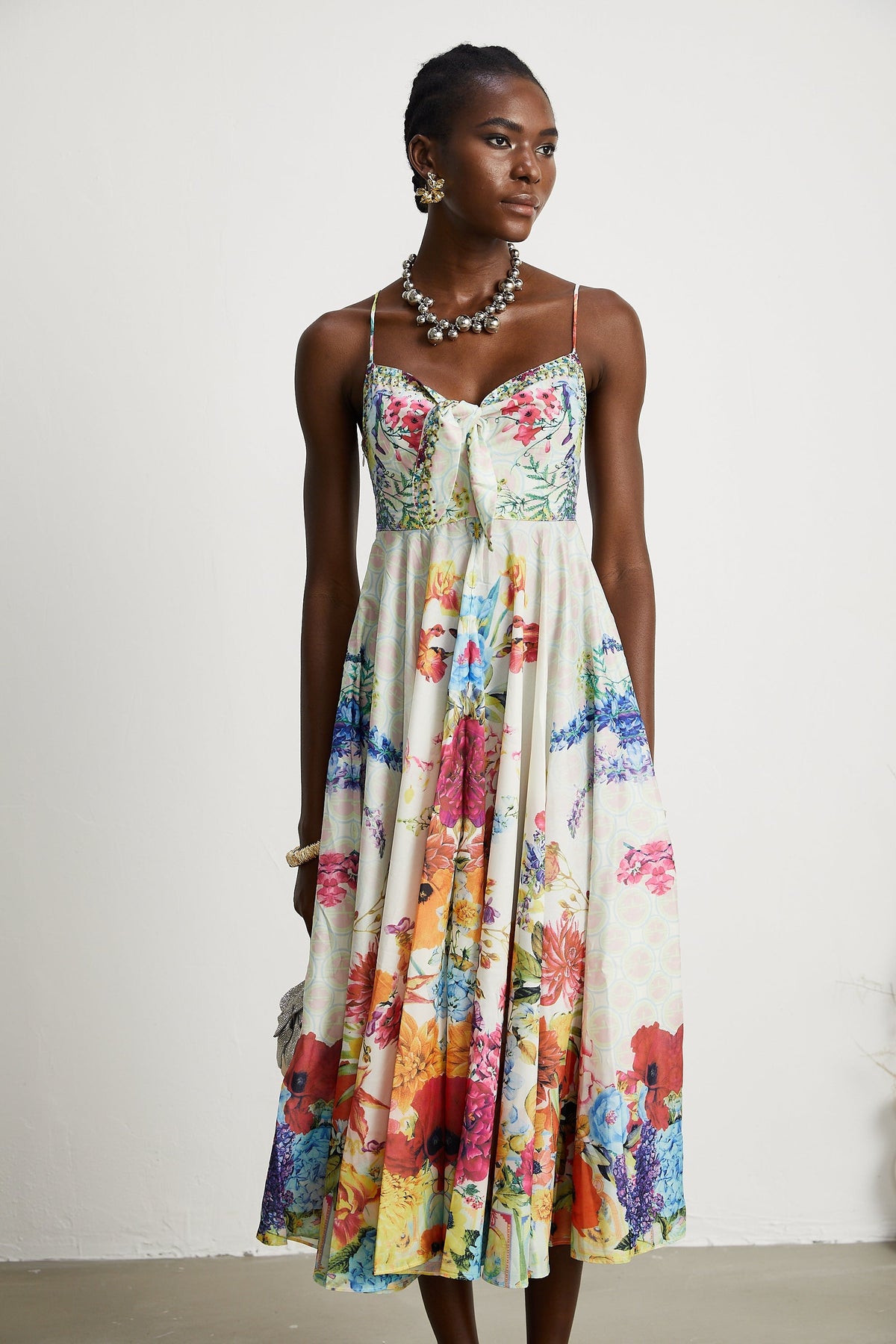 Sylvie desenli midi elbise