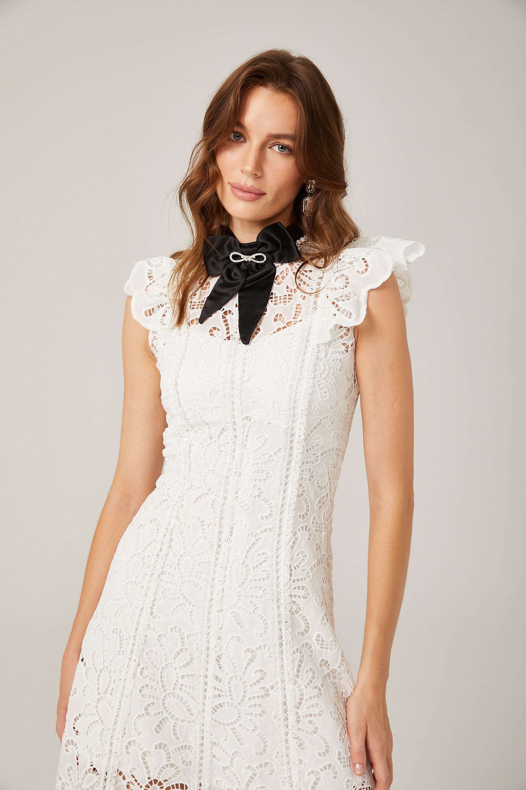 Chloé dantel mini elbise