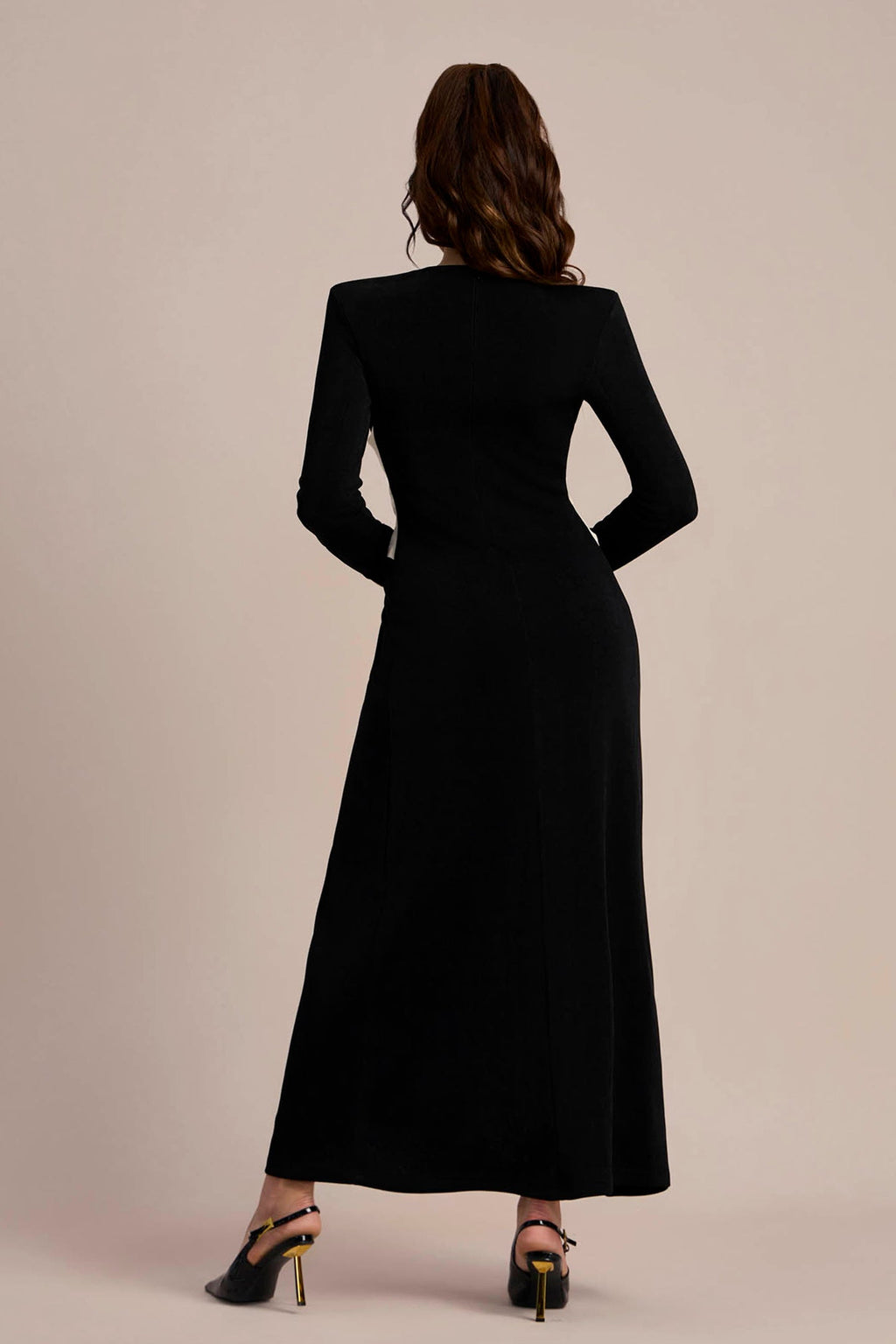 Elizabeth V Yaka Fiyonklu Maxi Elbise