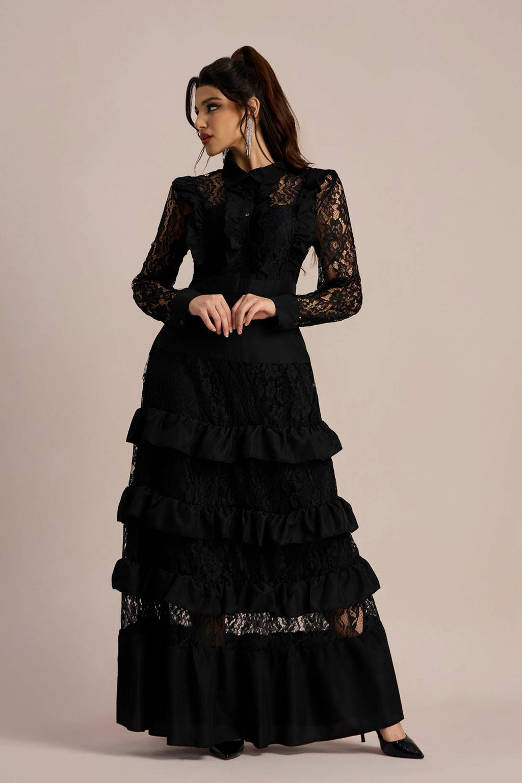 Martina Uzun Kollu Katlı Maxi Dantel Elbise