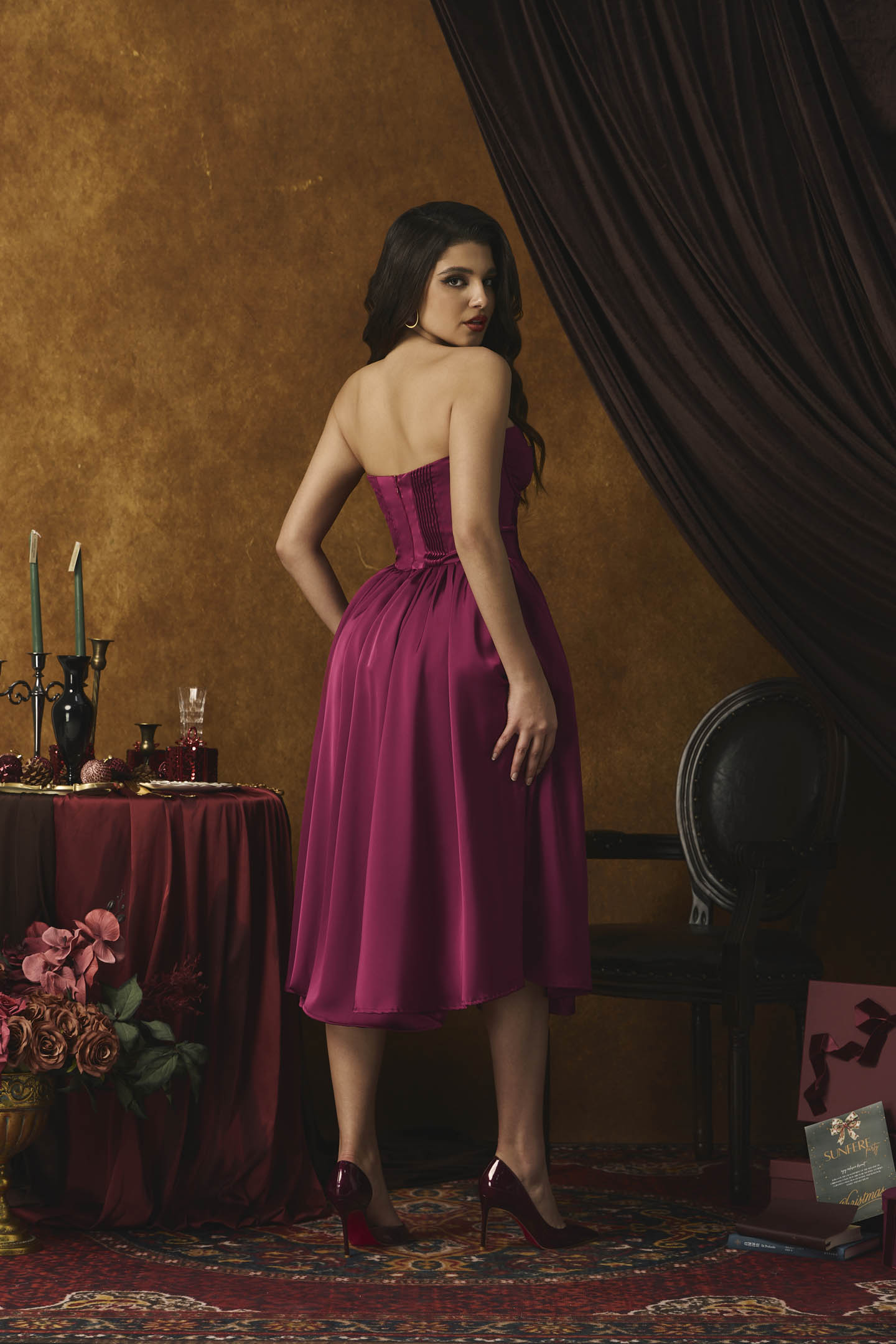 Roxanne Straplez Sweet Heart Midi Elbise