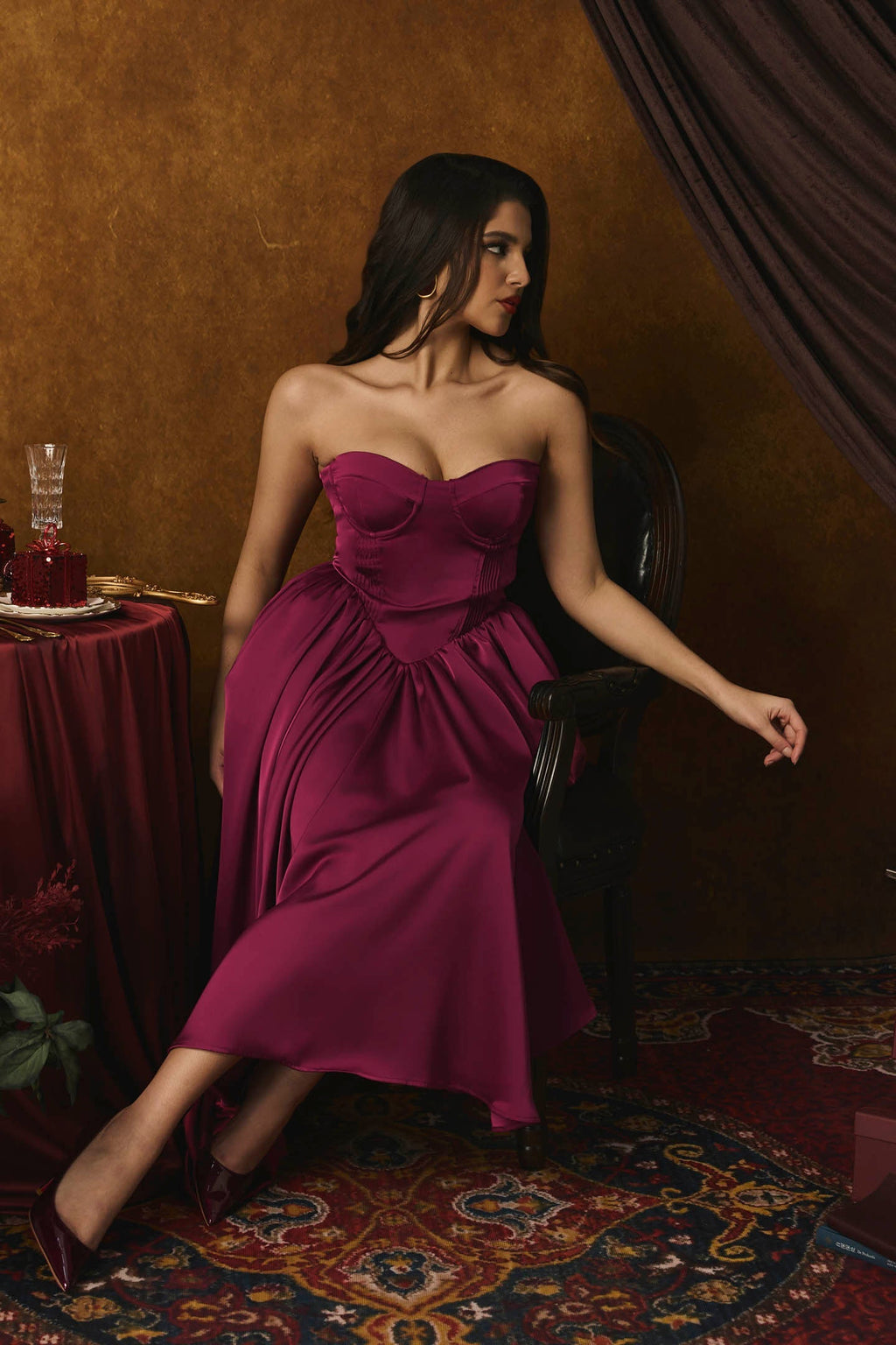 Roxanne Straplez Sweet Heart Midi Elbise