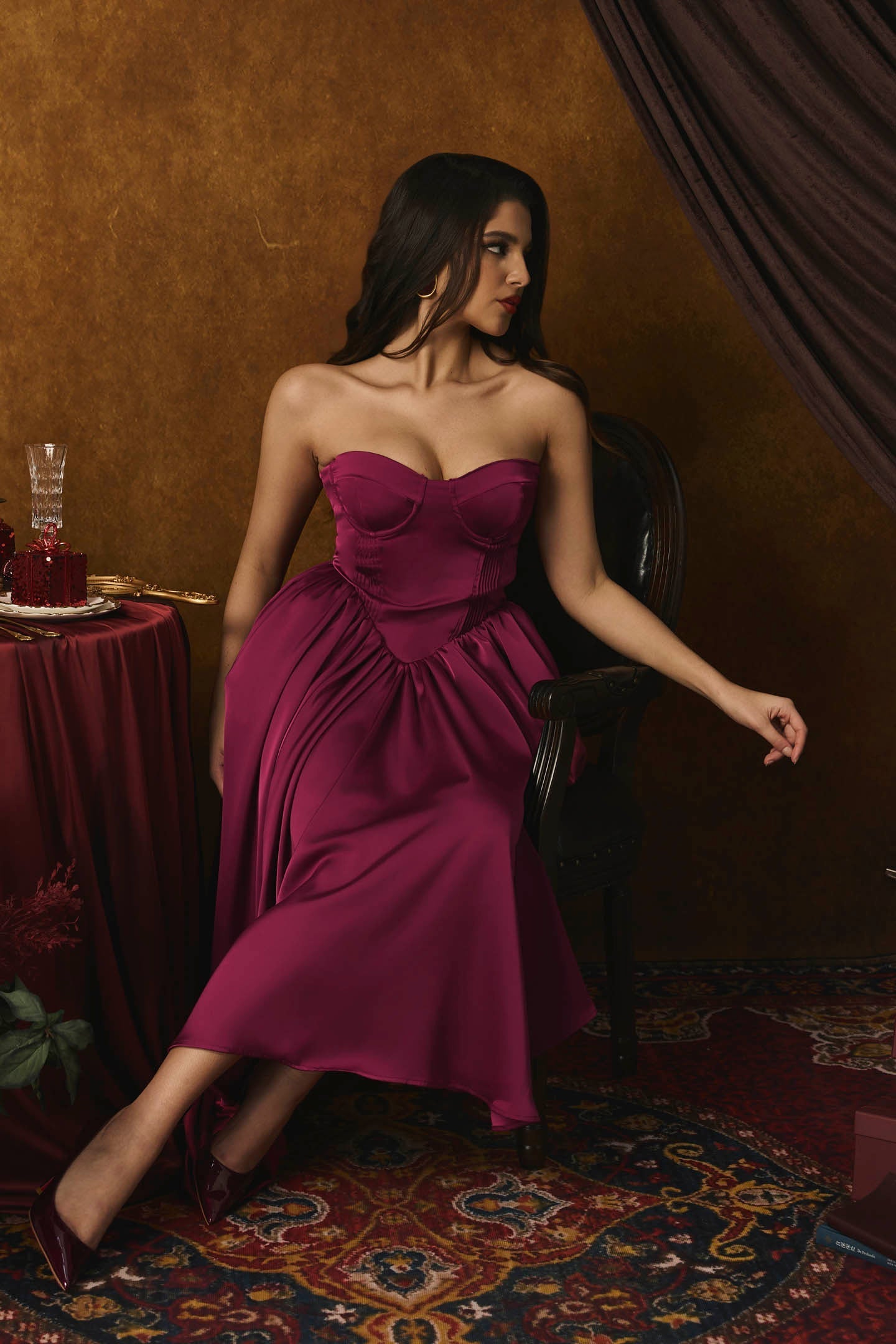 Roxanne Straplez Sweet Heart Midi Elbise