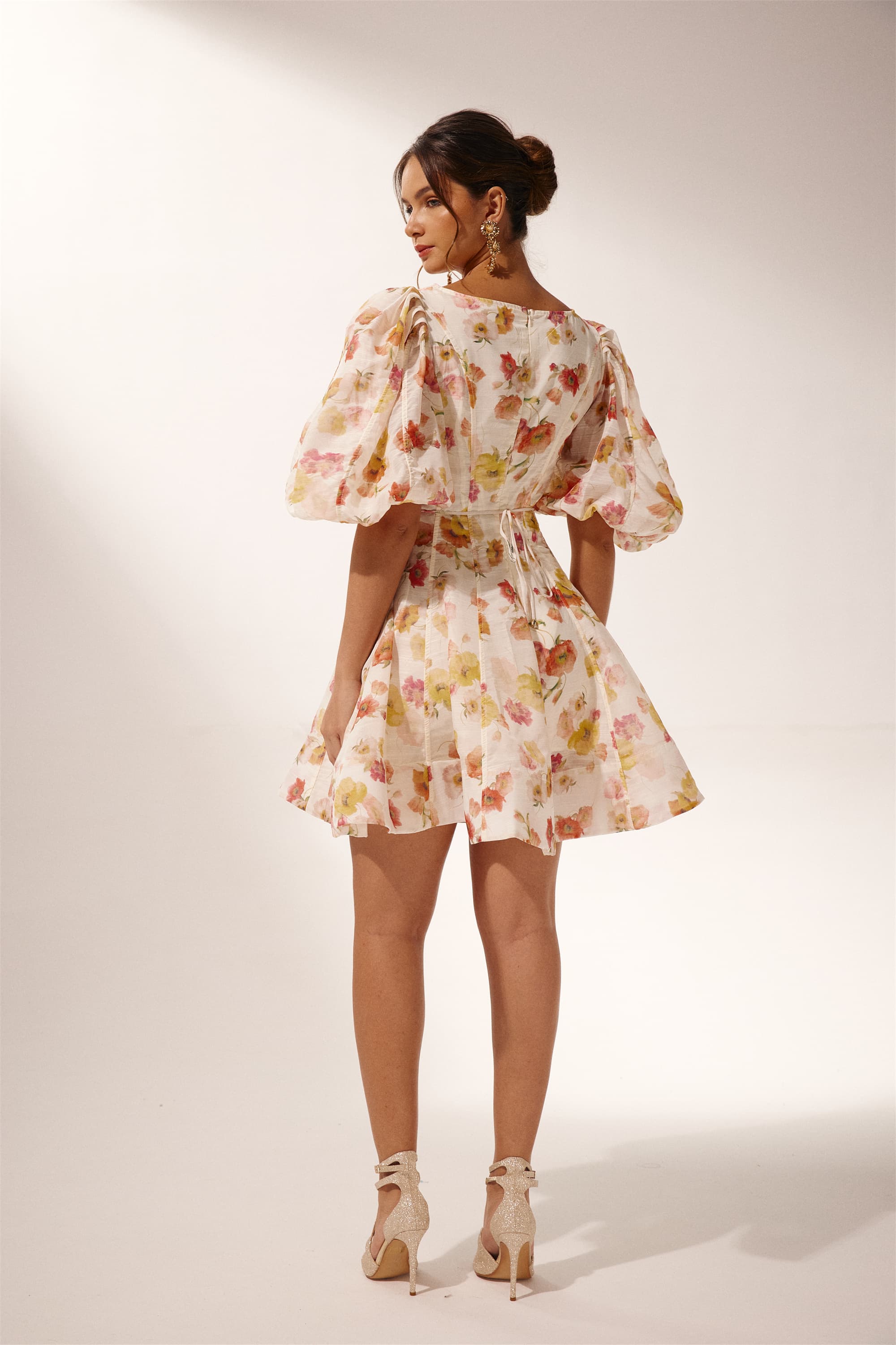 Veromca V Yaka Puf Kollu Mini Elbise