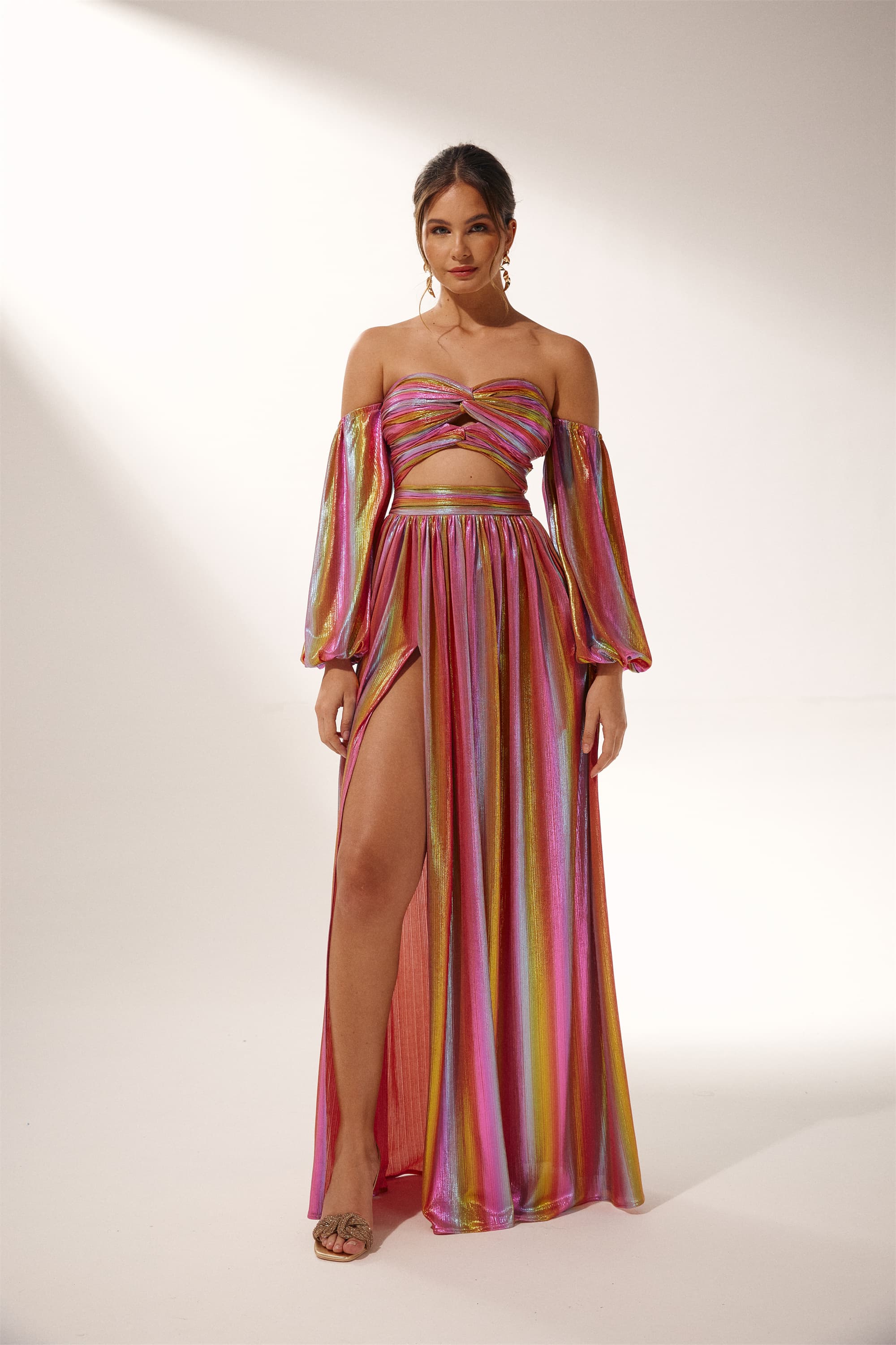 Astrid Metalik Dekolteli Uzun Elbise