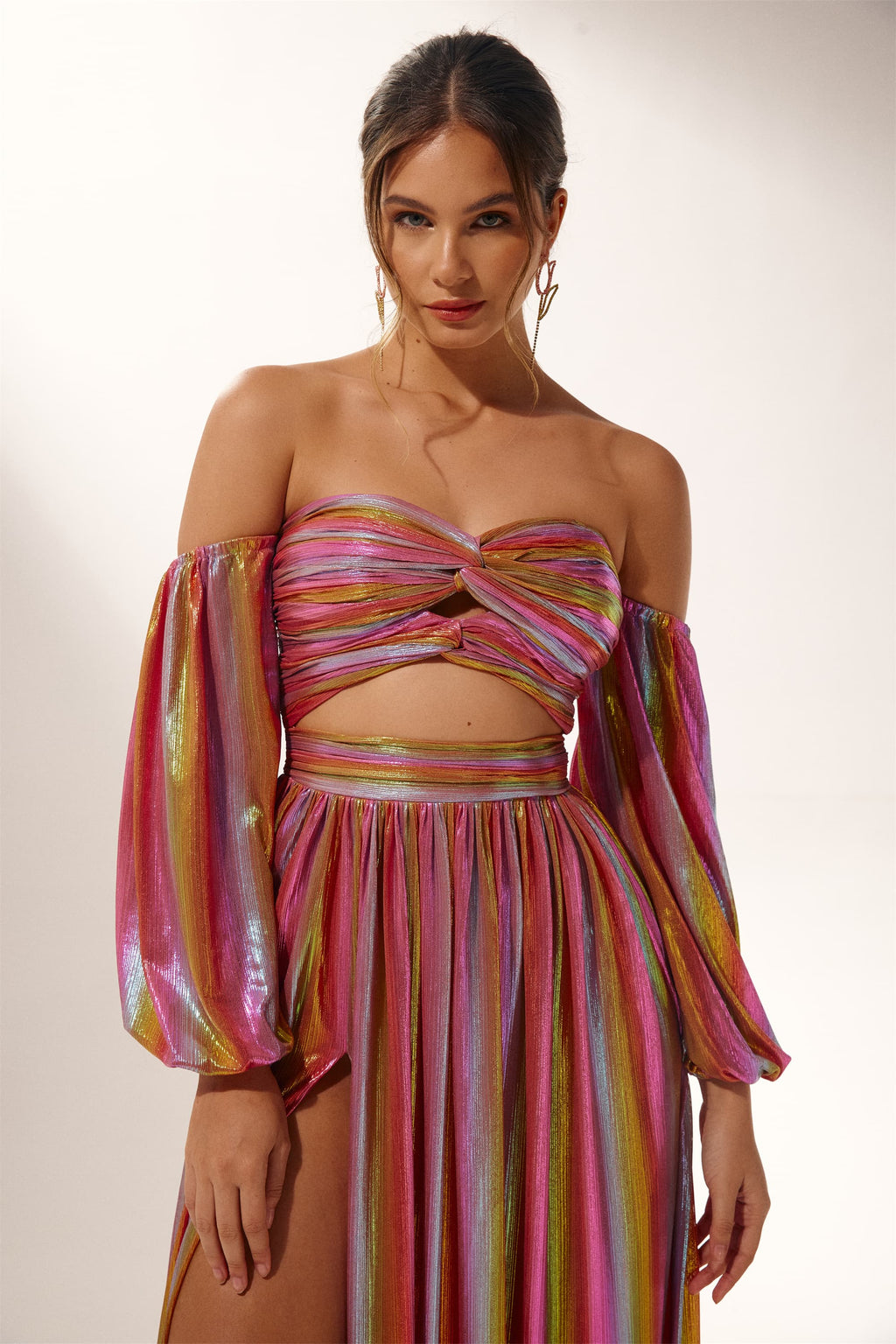 Astrid Metalik Dekolteli Uzun Elbise