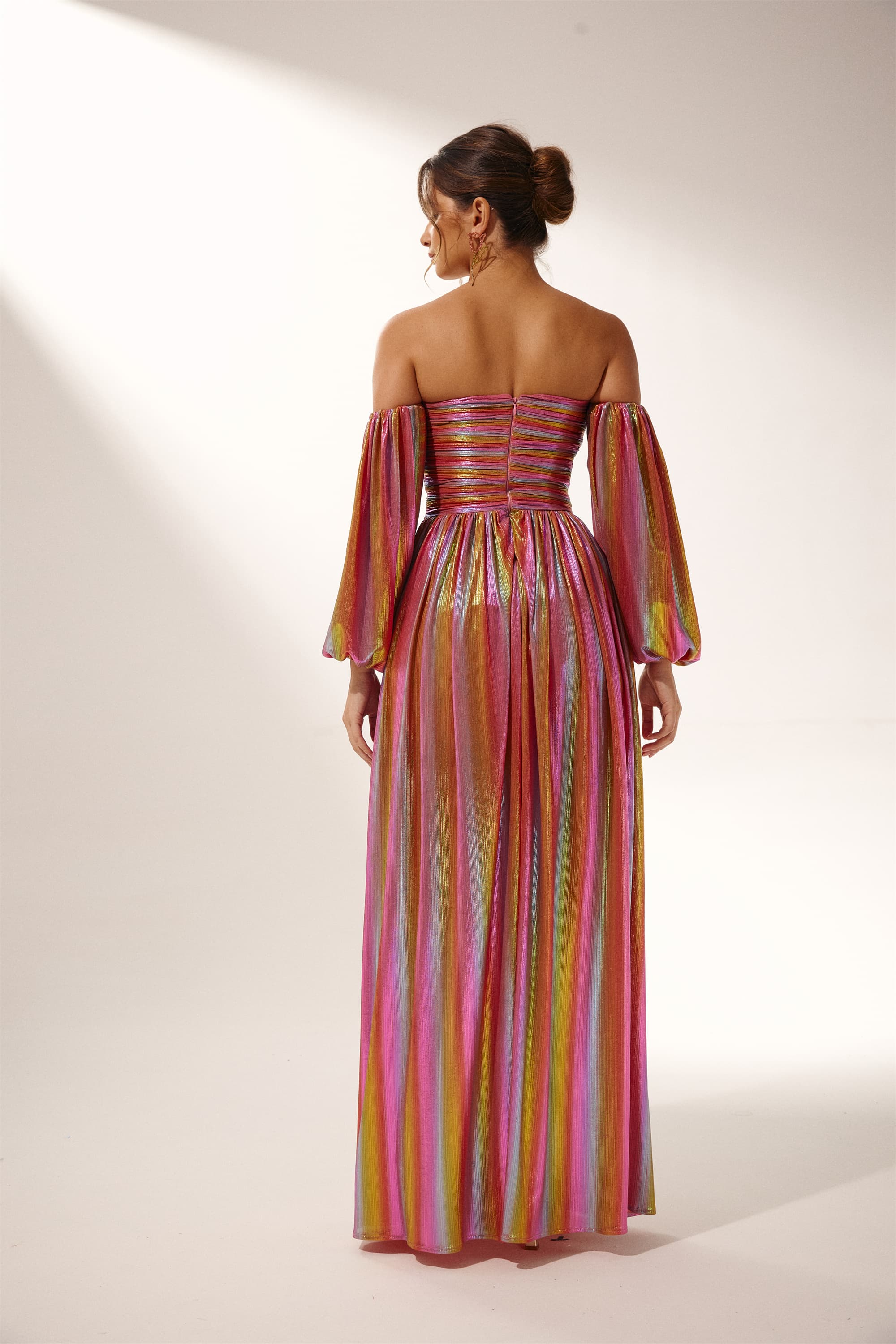 Astrid Metalik Dekolteli Uzun Elbise