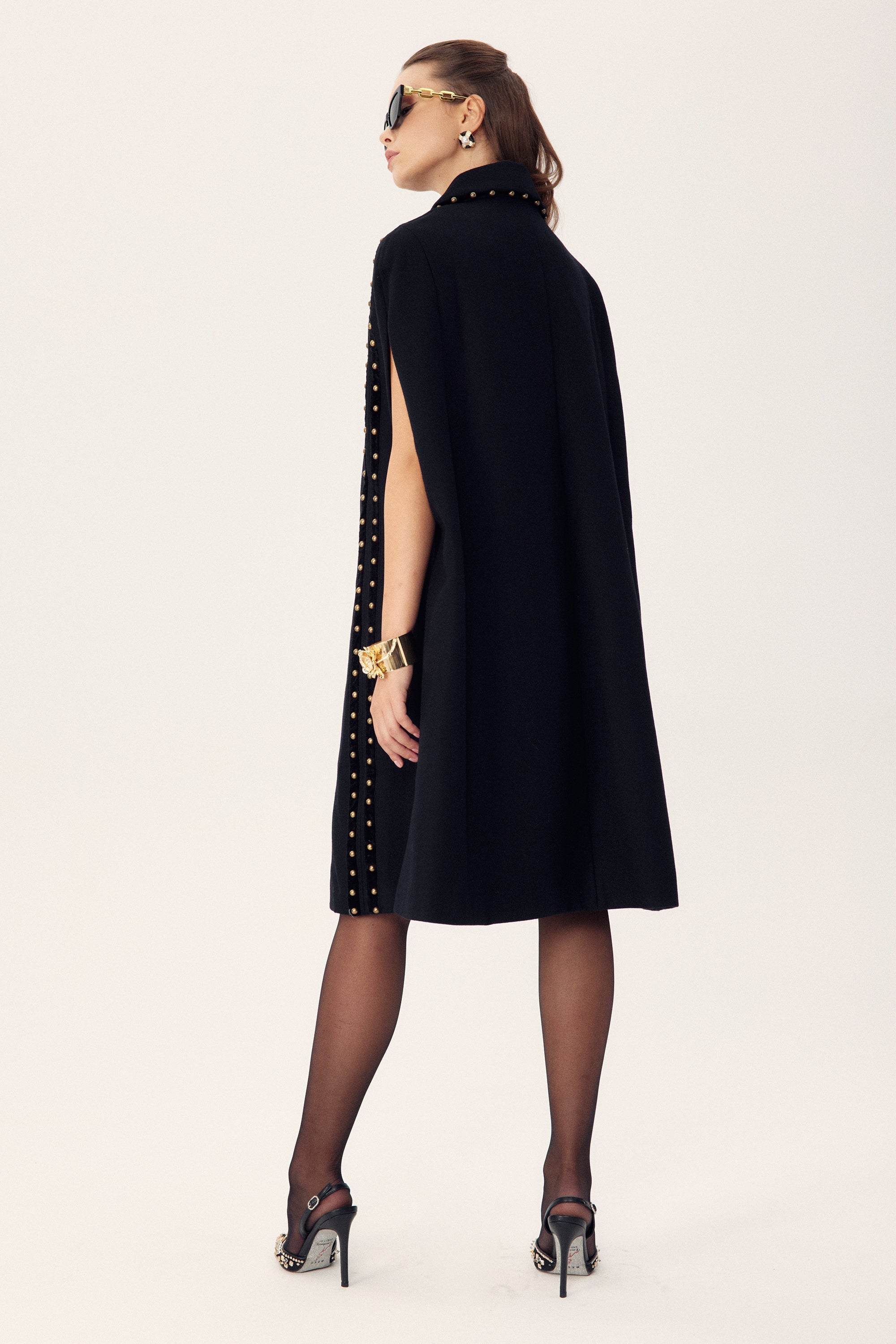 Faithe Perçinler Yün Pelerin Kaban