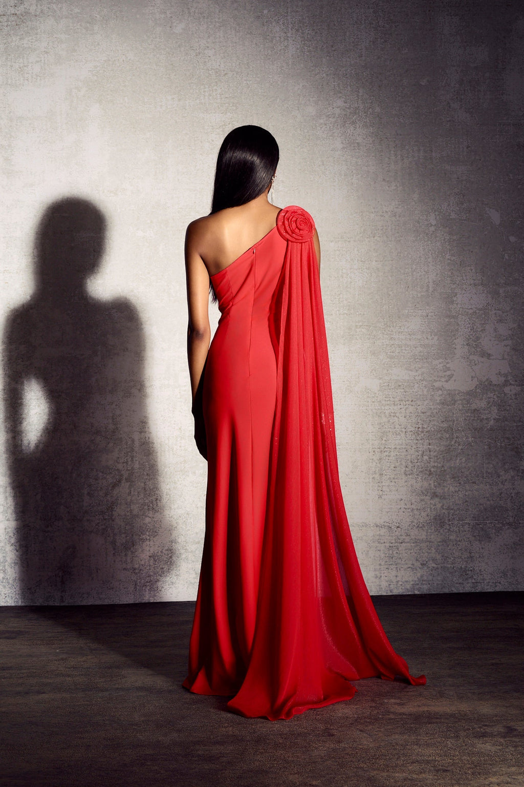 Norma Çiçek Aplikeli Tek Omuz Uzun Elbise