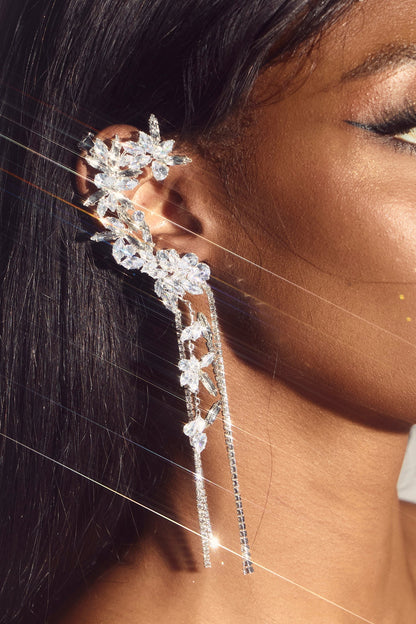 Kristal Çiçek Püskül Kulak Klipsi