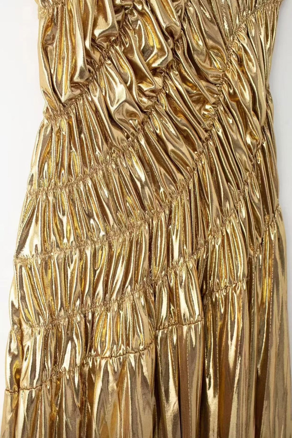 Camila Metalik Piliseli Midi Elbise