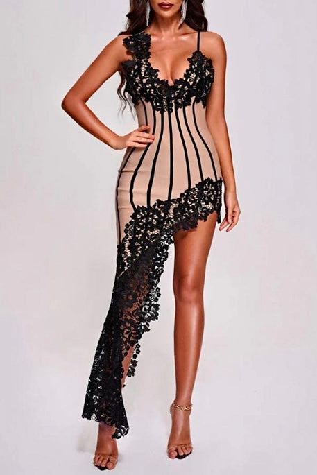 Turey Dantelli Boyundan Bağlamalı Maxi Elbise