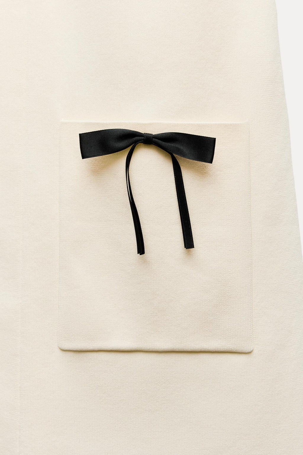 Yuvarlak Yaka Fiyonklu Triko Mini Elbise