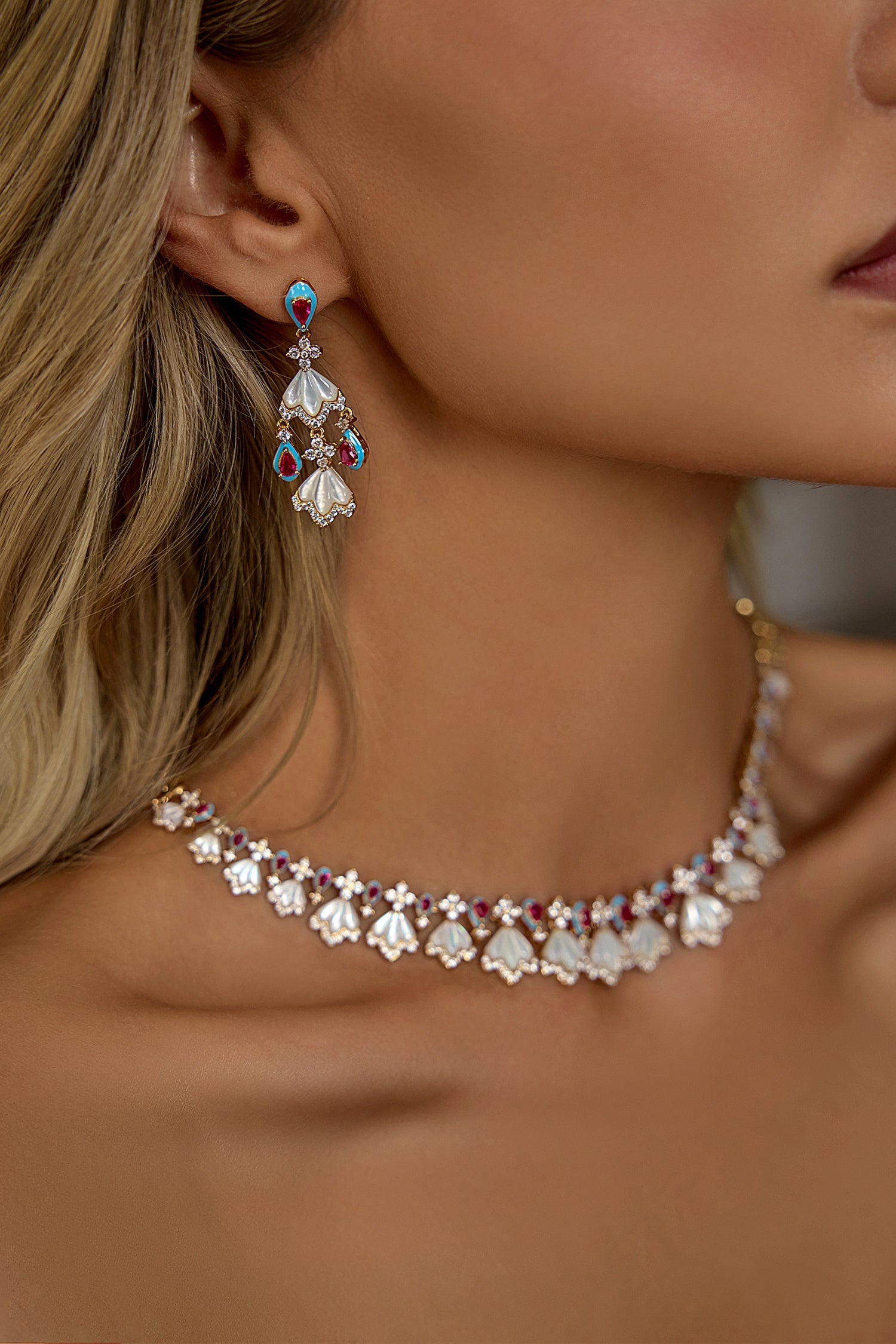 Harmoni Kırmızı Pırlanta Kolye