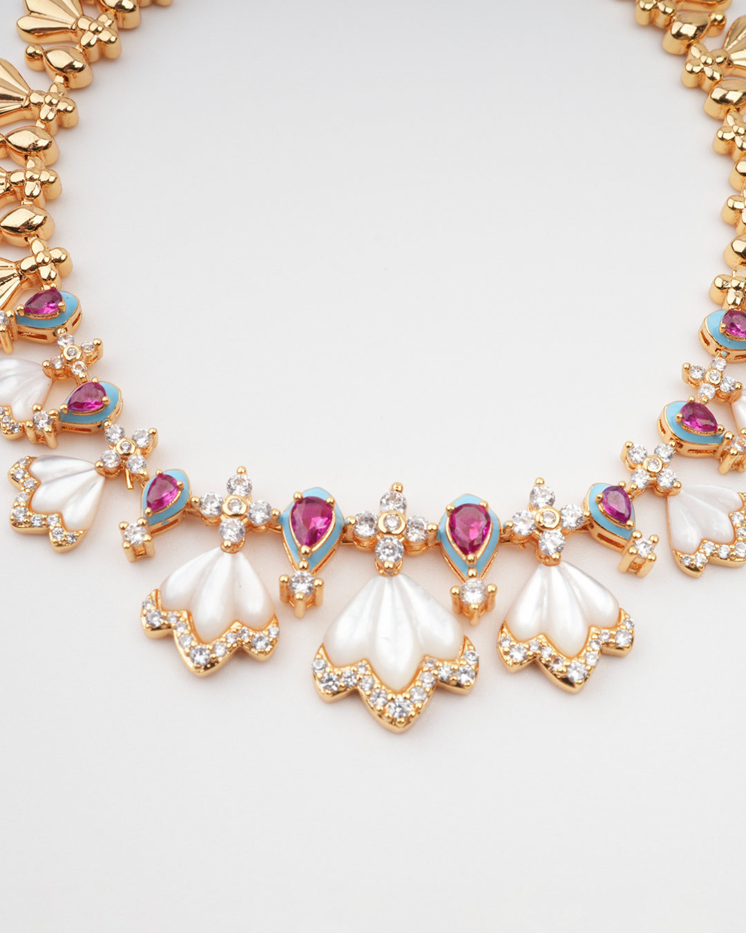 Harmoni Kırmızı Pırlanta Kolye