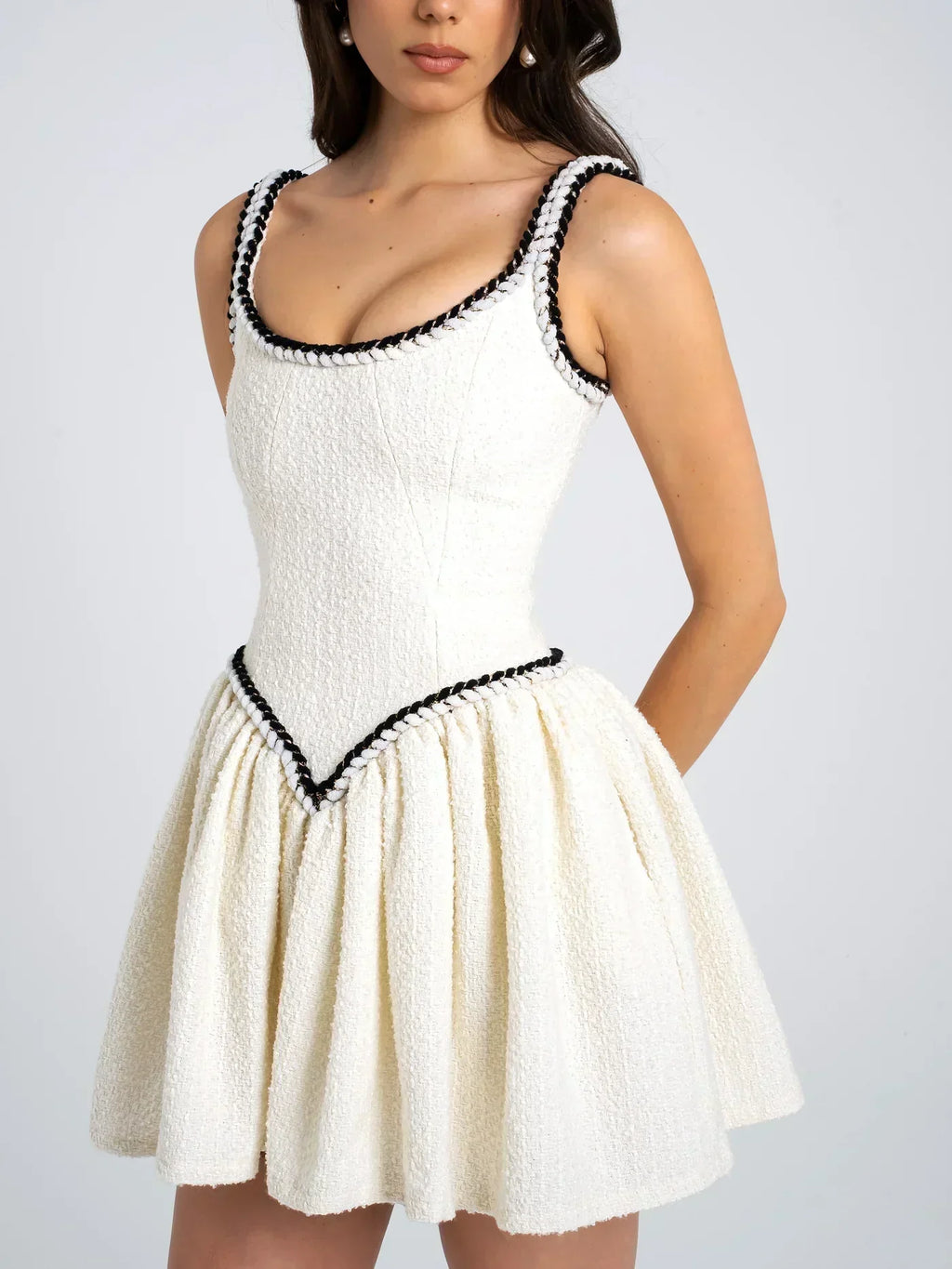 Icon Siyah Şerit Detaylı, Tüvit Görünümlü Korsajlı Mini Elbise