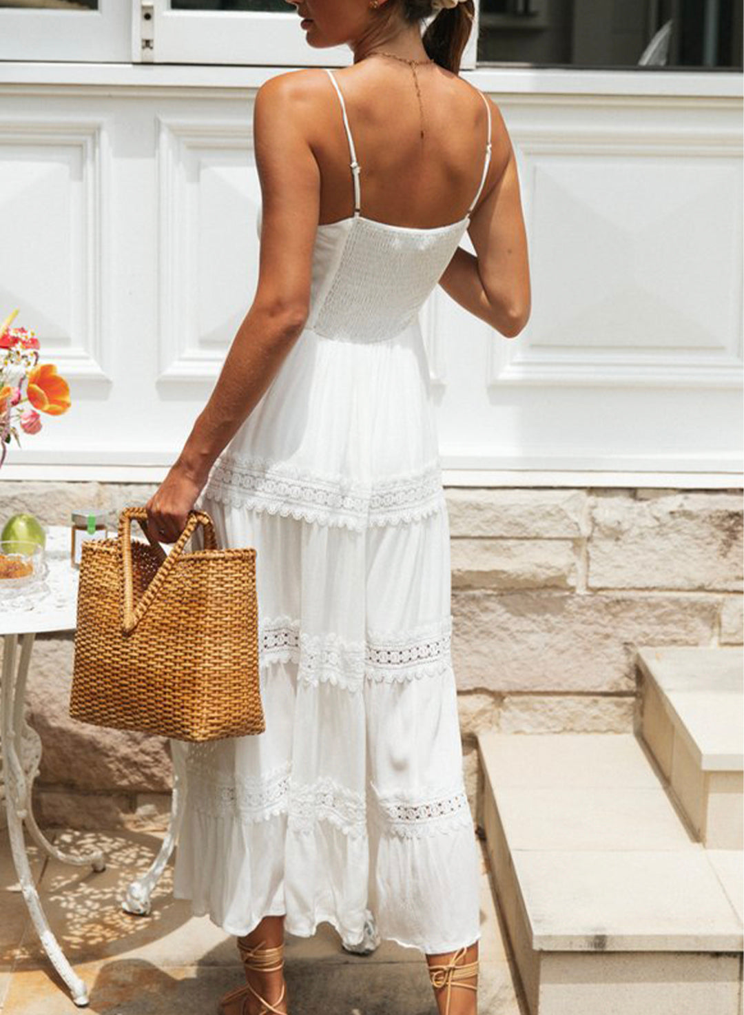 Dantel Detaylı Askılı Elbise