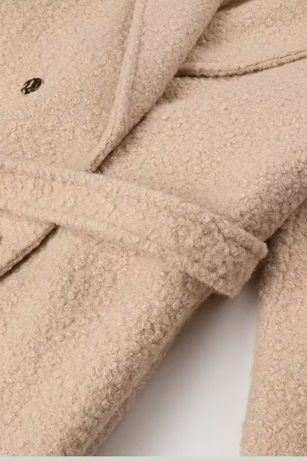 Yaka Uzun Kollu Yün Kaban