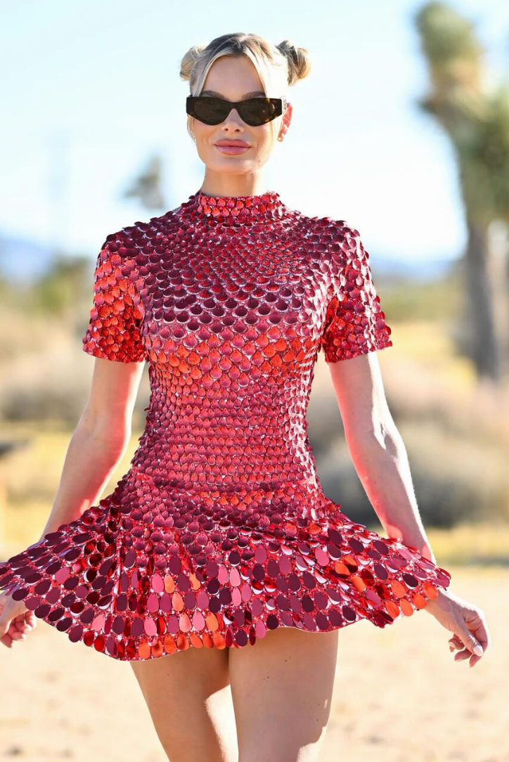 Kaia Yüksek Yaka Payet Mini Elbise