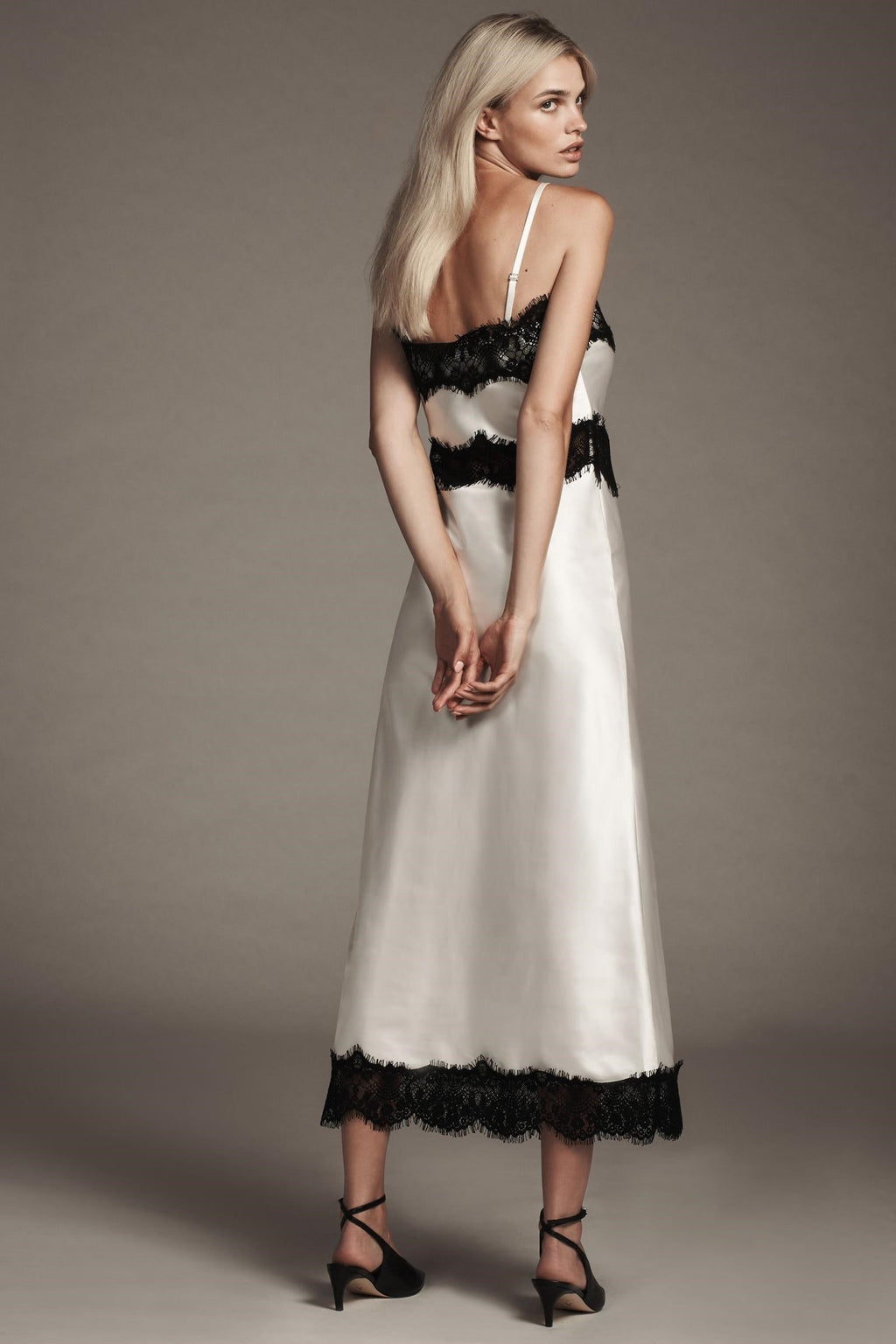 Erica Dantelli Saten Midi Elbise