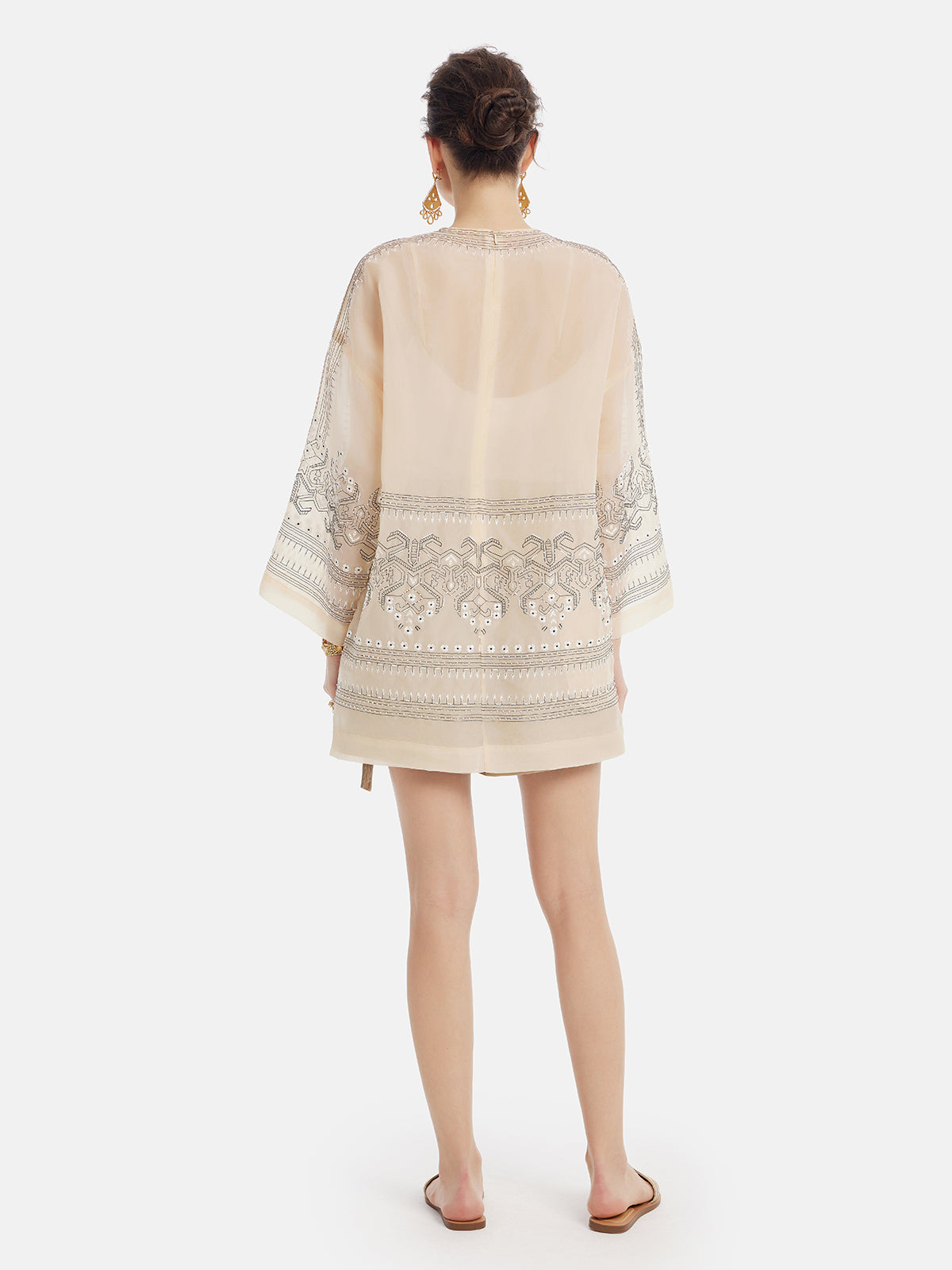 Fas Esintili İşlemeli İpek Üst