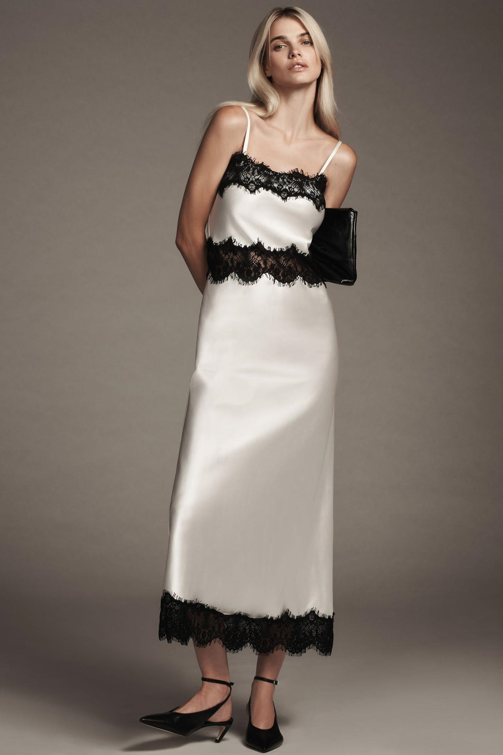 Erica Dantelli Saten Midi Elbise