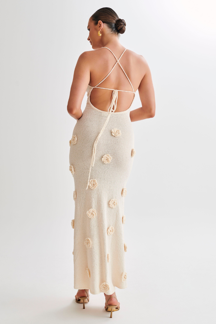 Ameliah Uzun Gül ve Sırt Detaylı Elbise