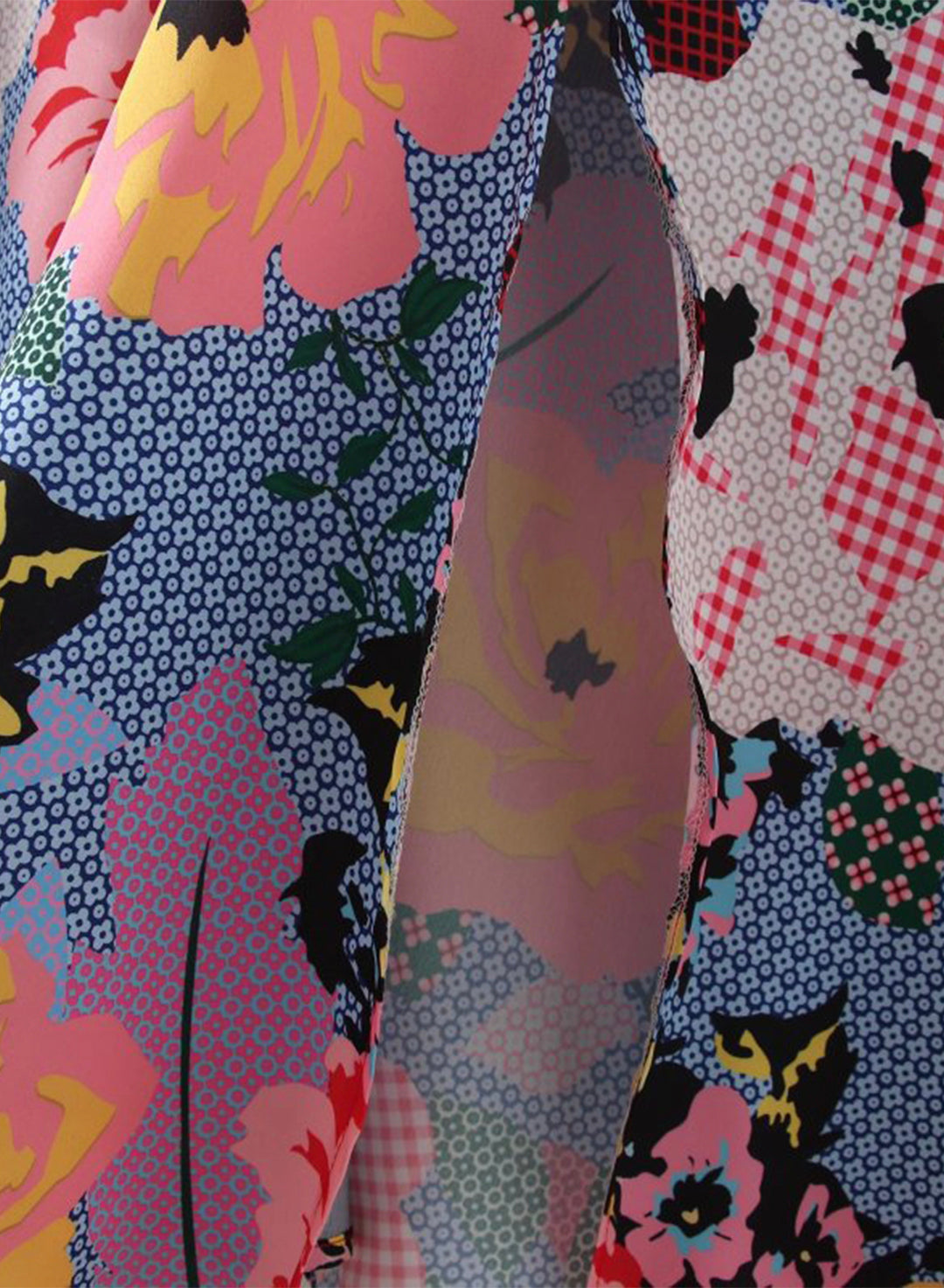 Saten Çiçekli Bölmeli Göğüs Düğmeli Midi Elbise