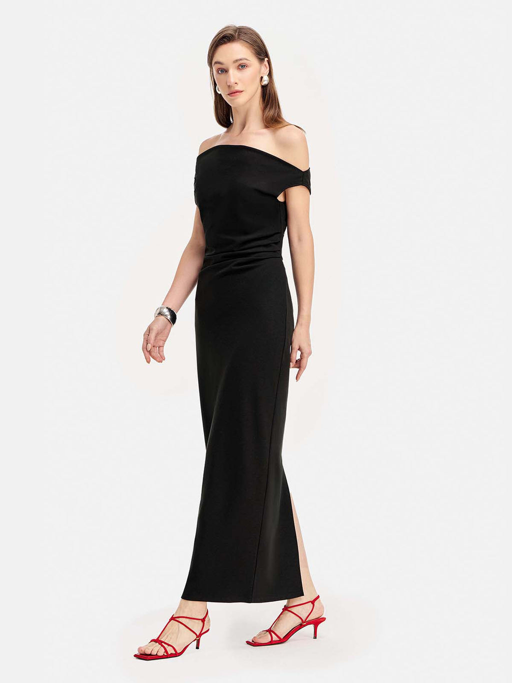 Asimetrik Örgü Yün Elbise