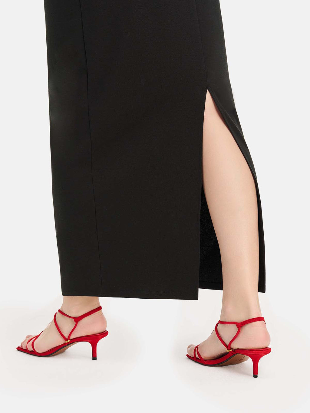 Asimetrik Örgü Yün Elbise