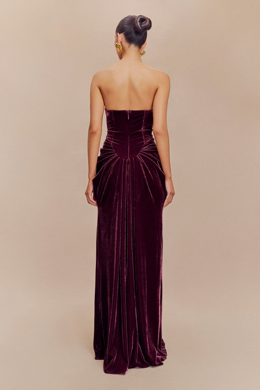 Dorothy Kadife Kalp Korse Pileli Tüp Maxi Elbise