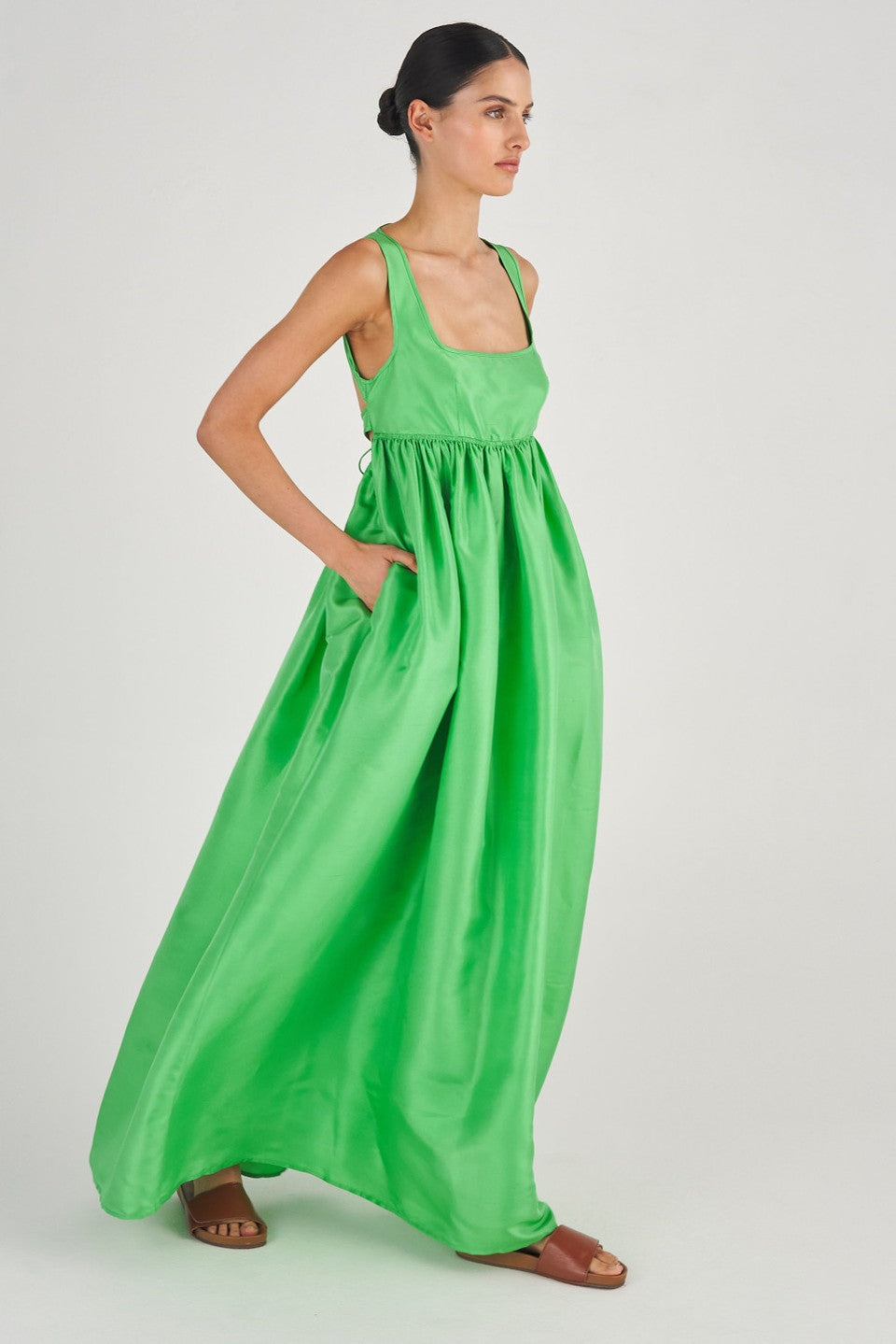 Apphia Kare Yaka İpek Balon Elbise