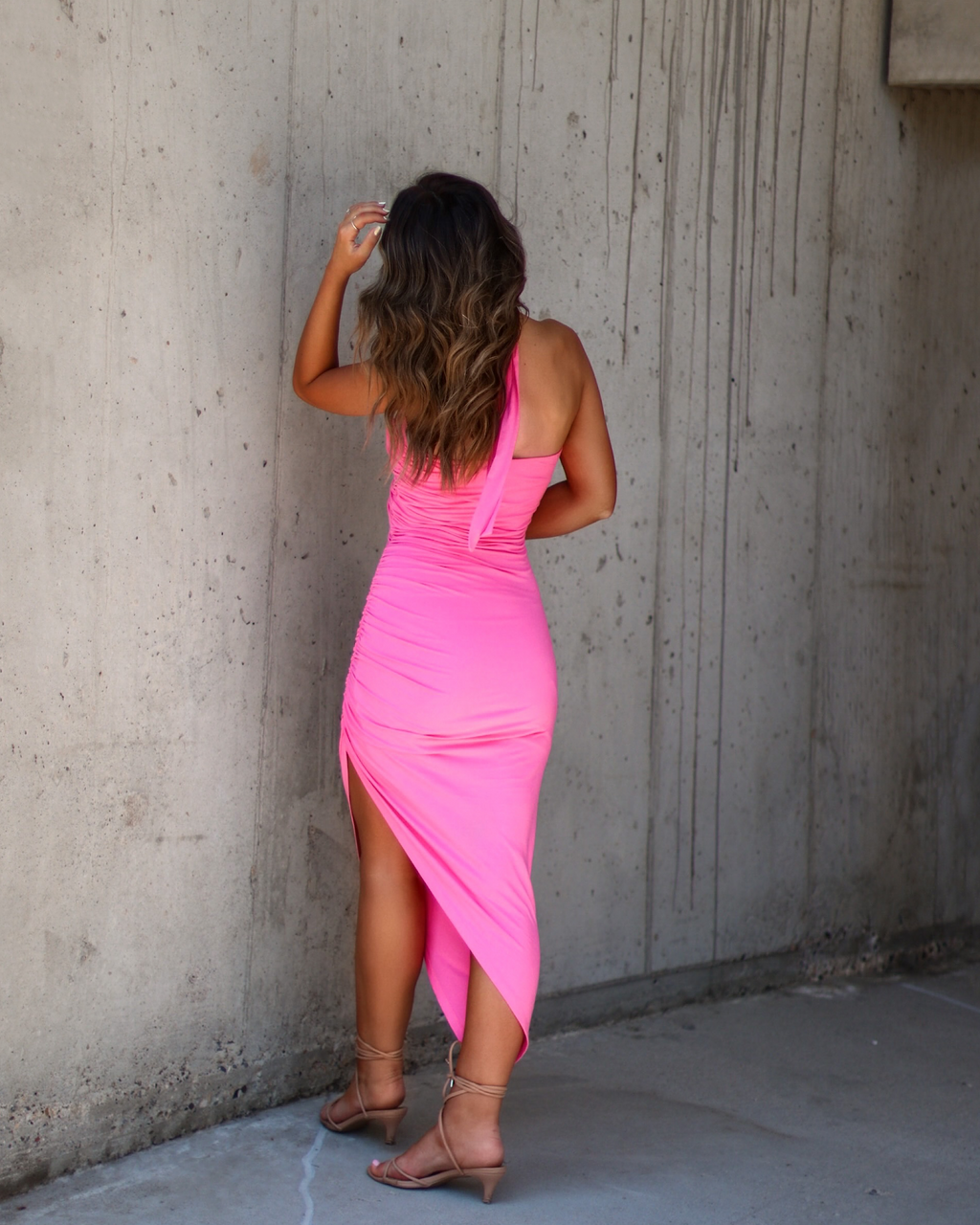 Laurent Boyundan Bağlamalı Asimetrik Etek Midi Elbise