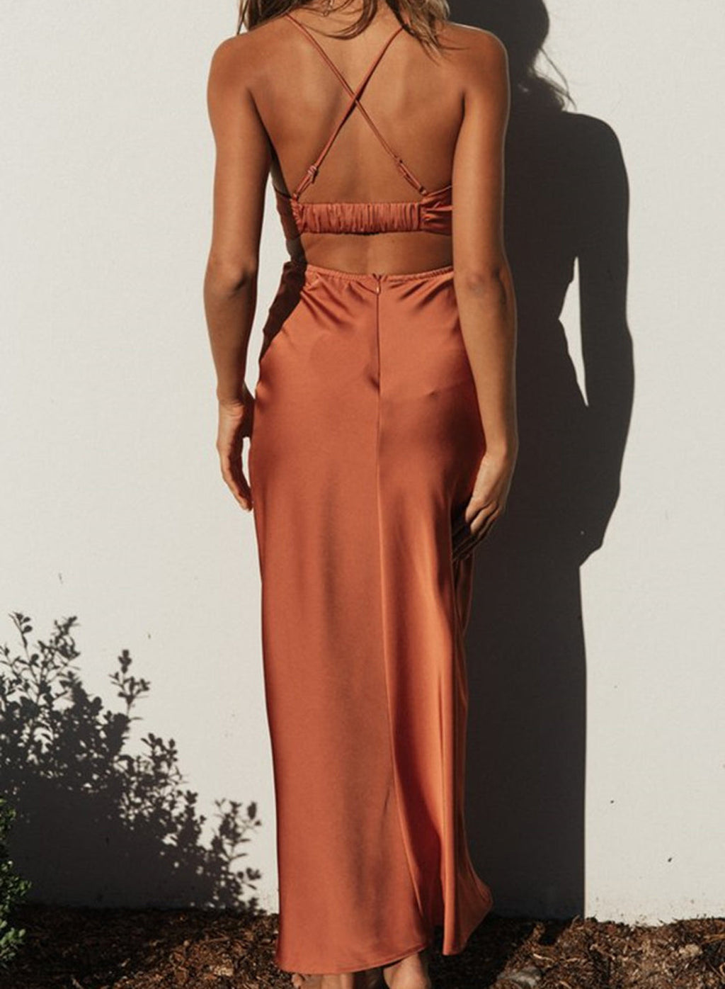 Saten Sırtı Açık Slip Midi Elbise