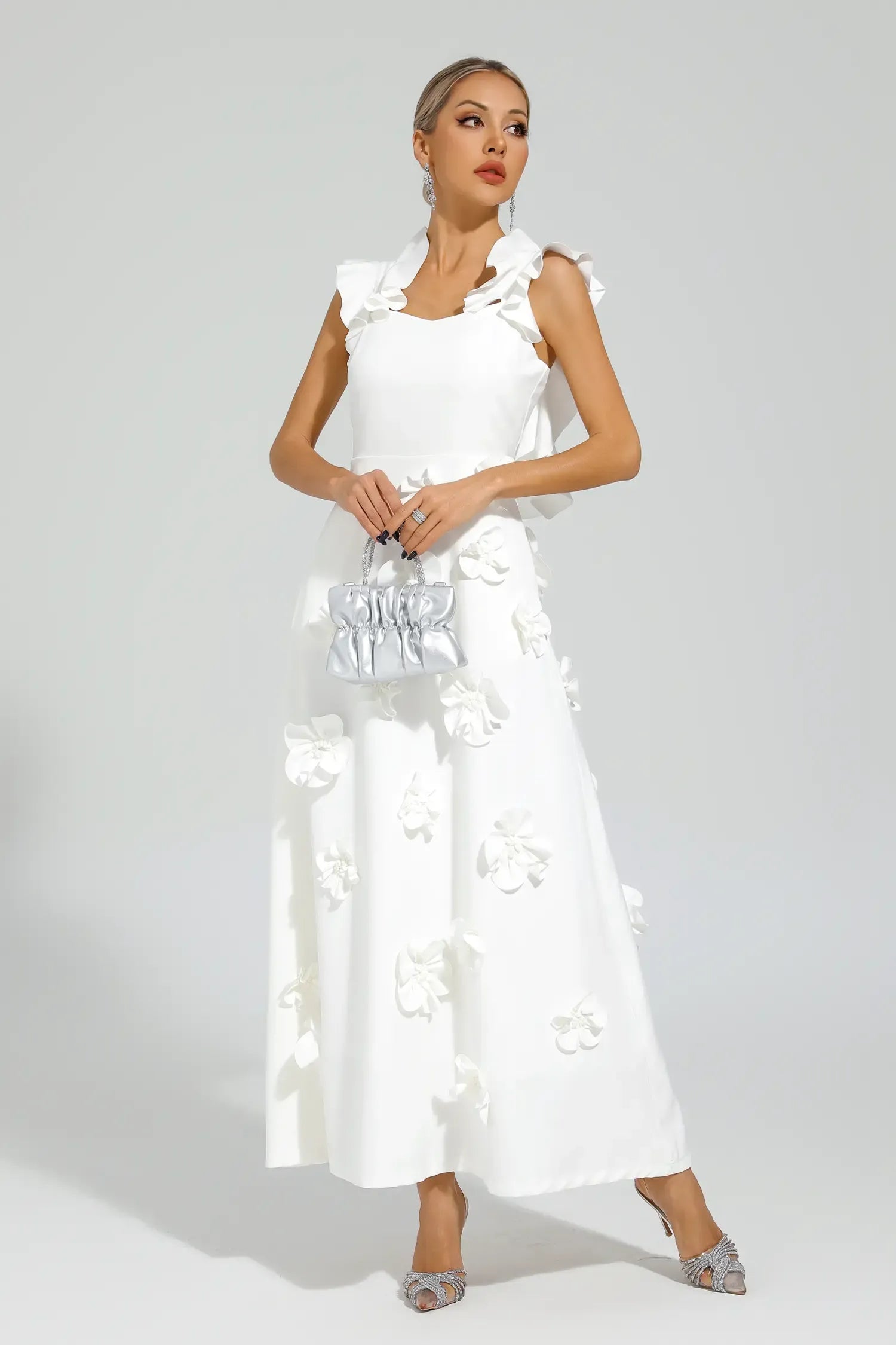 Ansel Beyaz Çiçek Slip Uzun Elbise