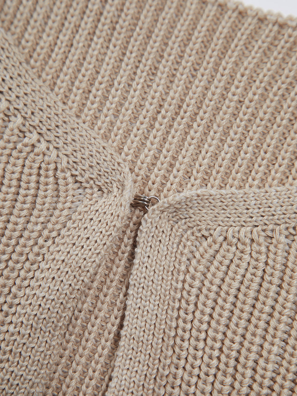 Klasik Kanca Ve Göz Örgü Yelek