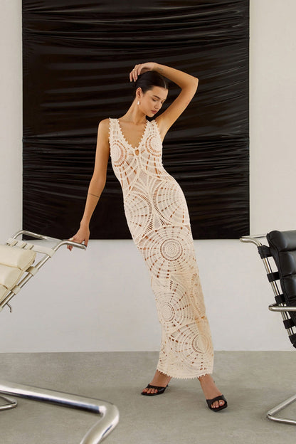 Ethel Cut-Out Tığ İşi Maxi Elbise