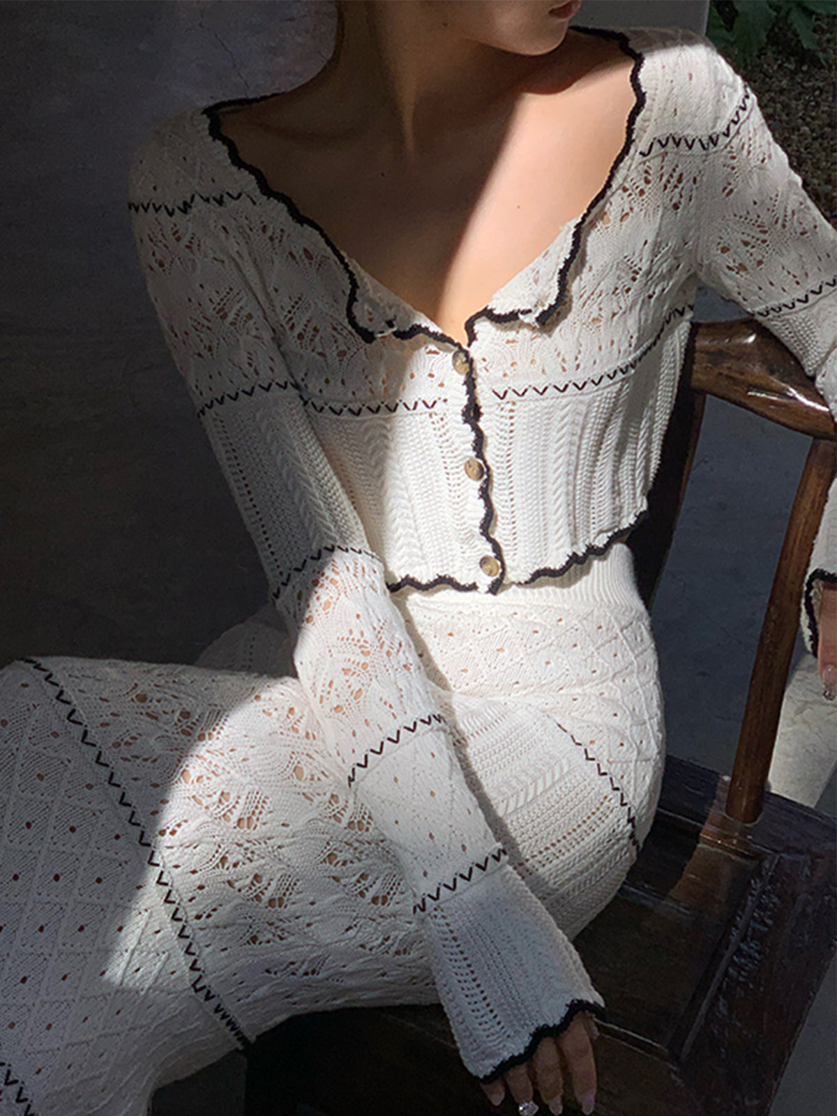 Kontrast Bağlamalı Örgü Hırka