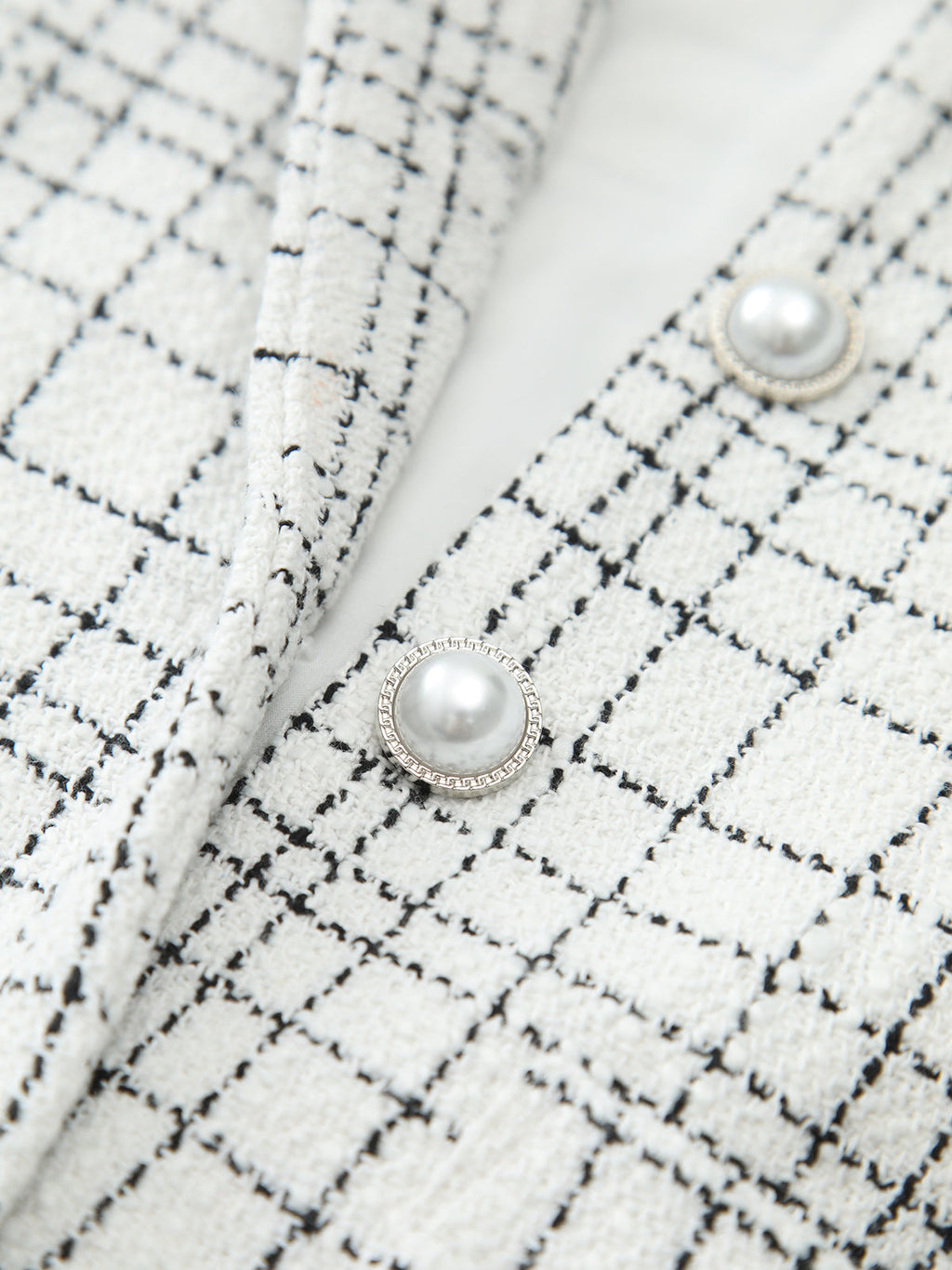 Ekose Desenli İnci Düğmeli Kolsuz Kısa Elbise