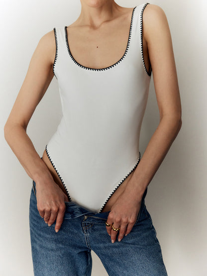 Sırtı Açık İnce Düşük Kesim Body