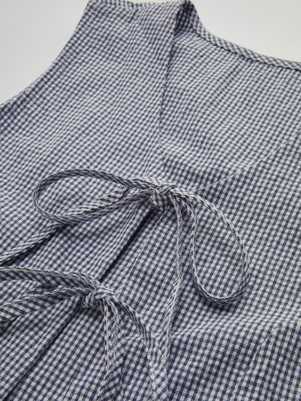 Kareli Düğümlü V Yaka Yelek